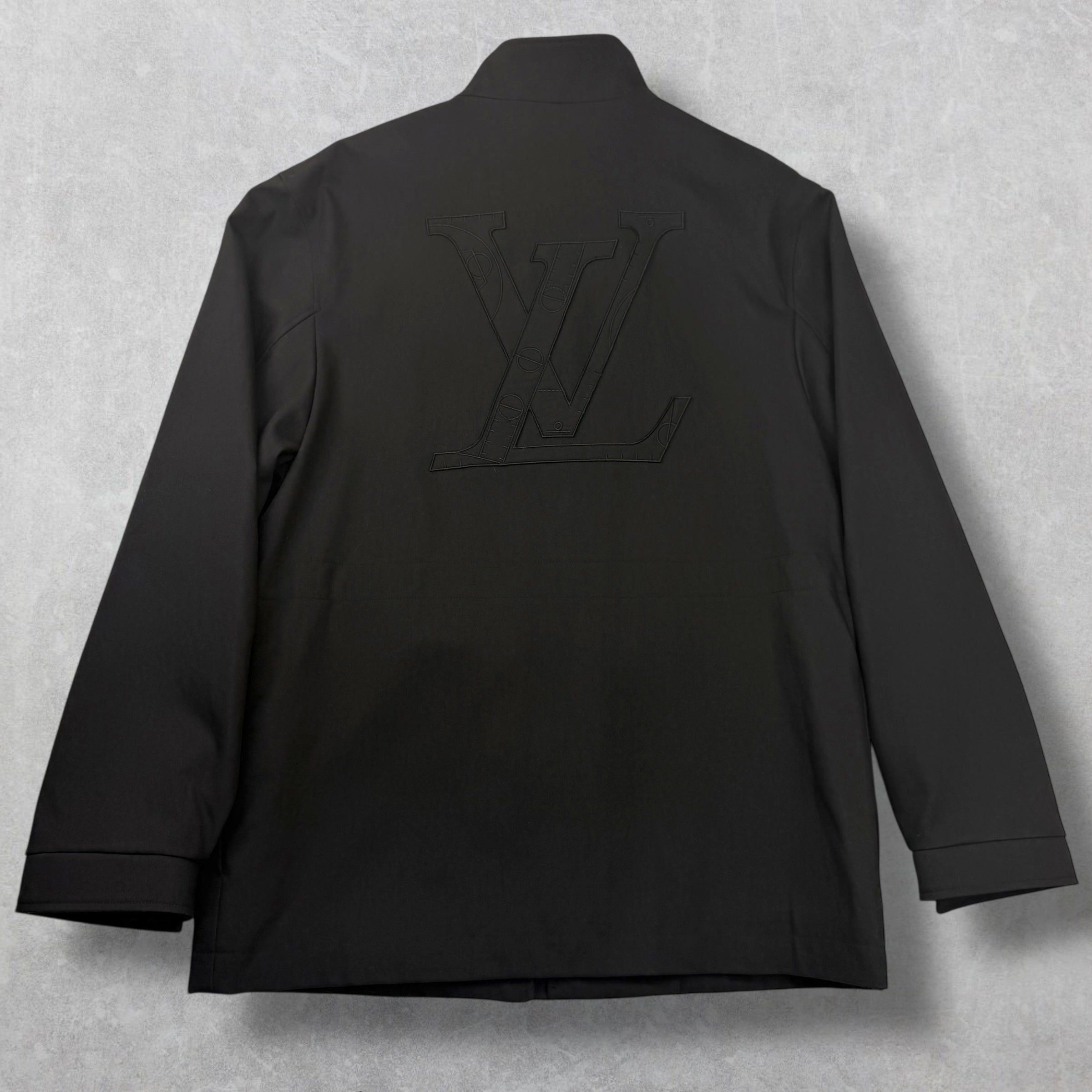 Louis Vuitton Louis Vuitton x NBA Black Parka 48 (M) Size US M / EU 48-50 / 2 - 2 Thumbnail