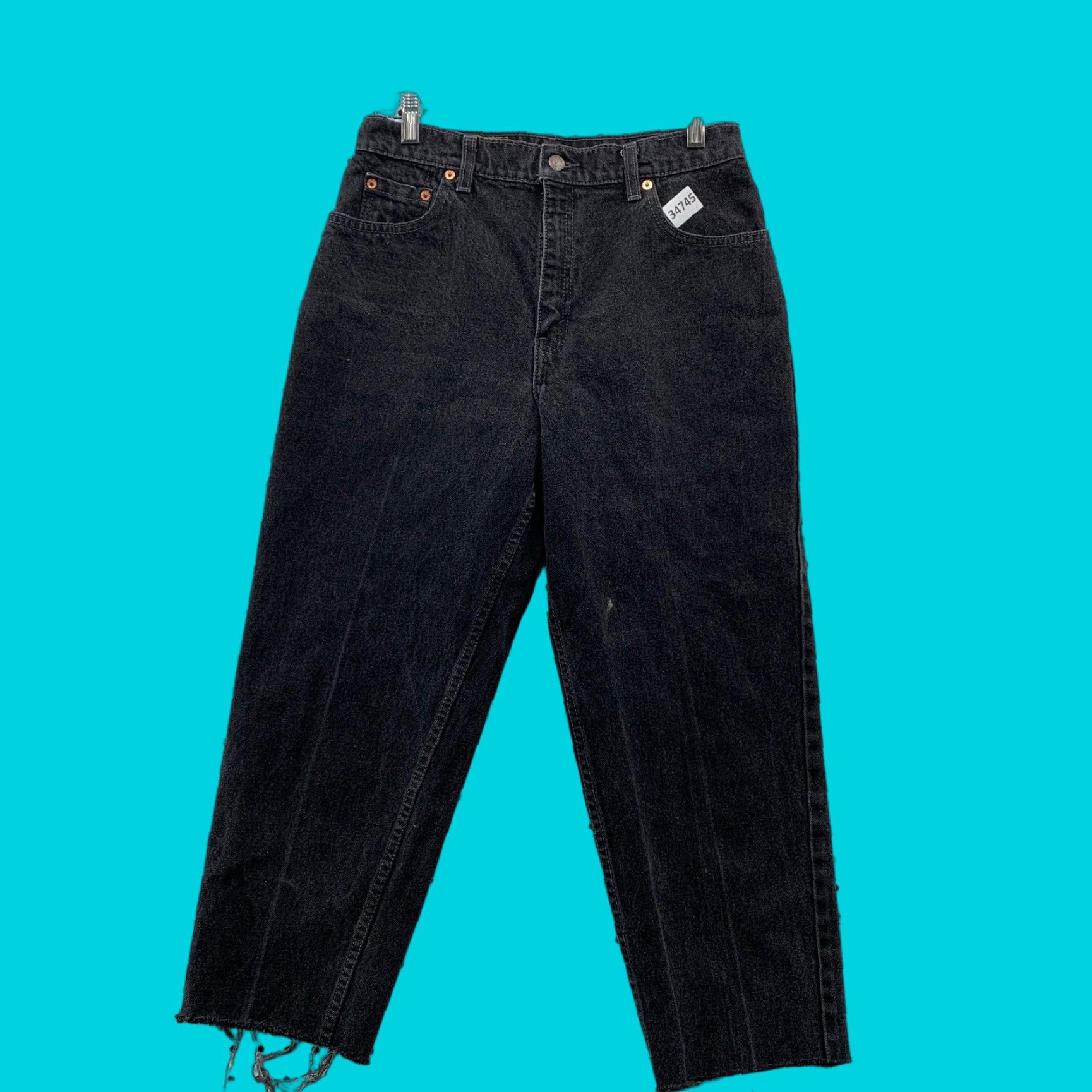 Levi's VINTAGE Levis Jeans Womens Size 12 Black Denim FITS 30x24 Relaxed Tapered Size 34" / US 12 / IT 48 - 1 Thumbnail