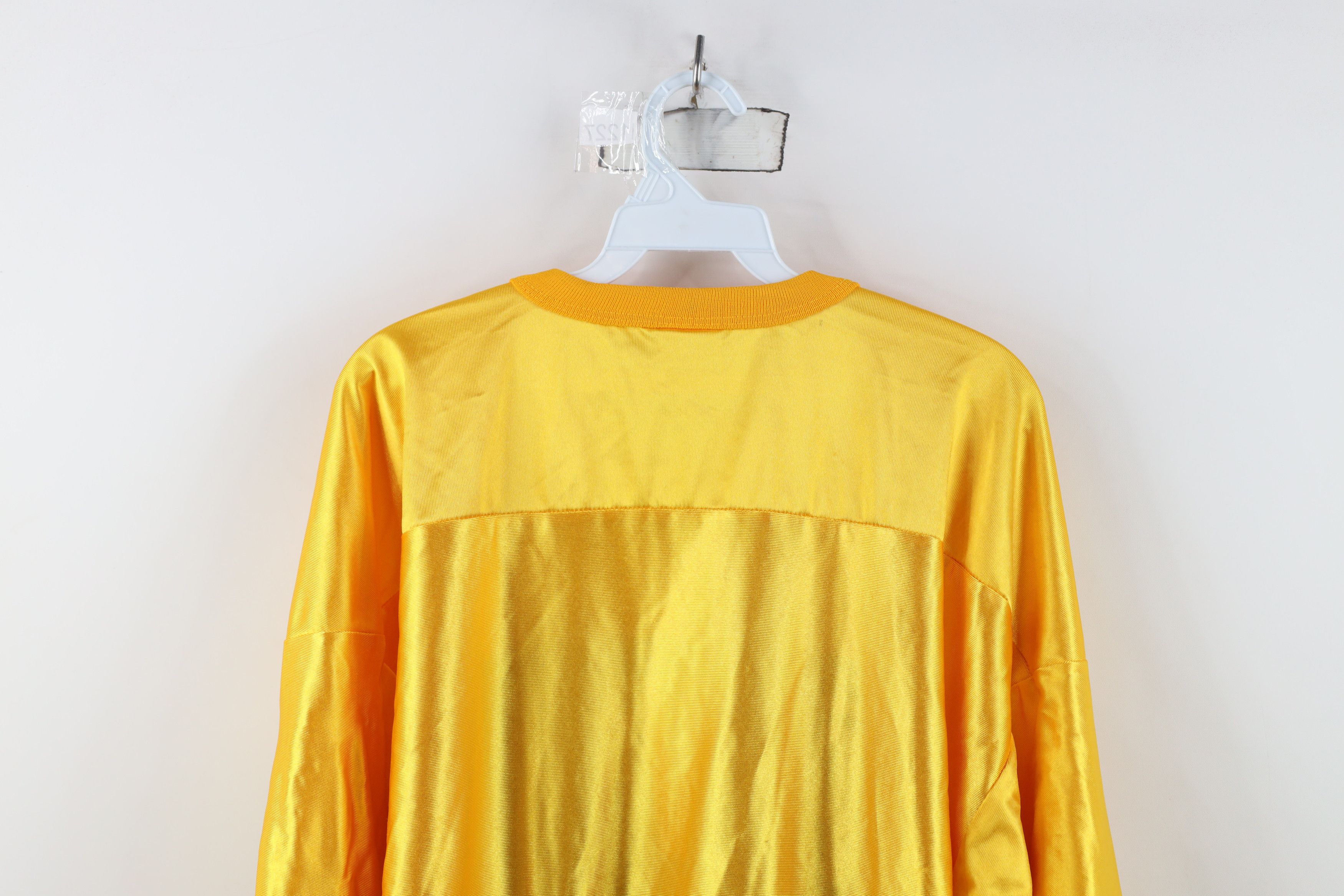 Vintage Vintage 90s Streetwear Hip Hop Lives Football Jersey USA Size US XXL / EU 58 / 5 - 12 Thumbnail