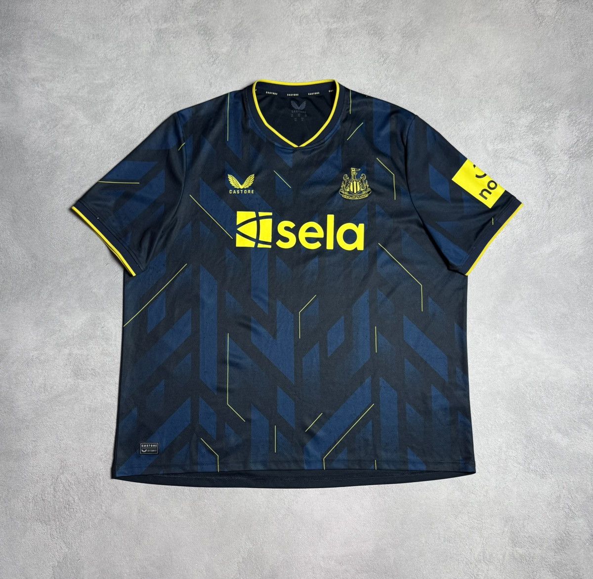 Castore Newcastle United 2023 2024 Third Shirt Soccer Jersey Castore Size US XXL / EU 58 / 5 - 1 Thumbnail
