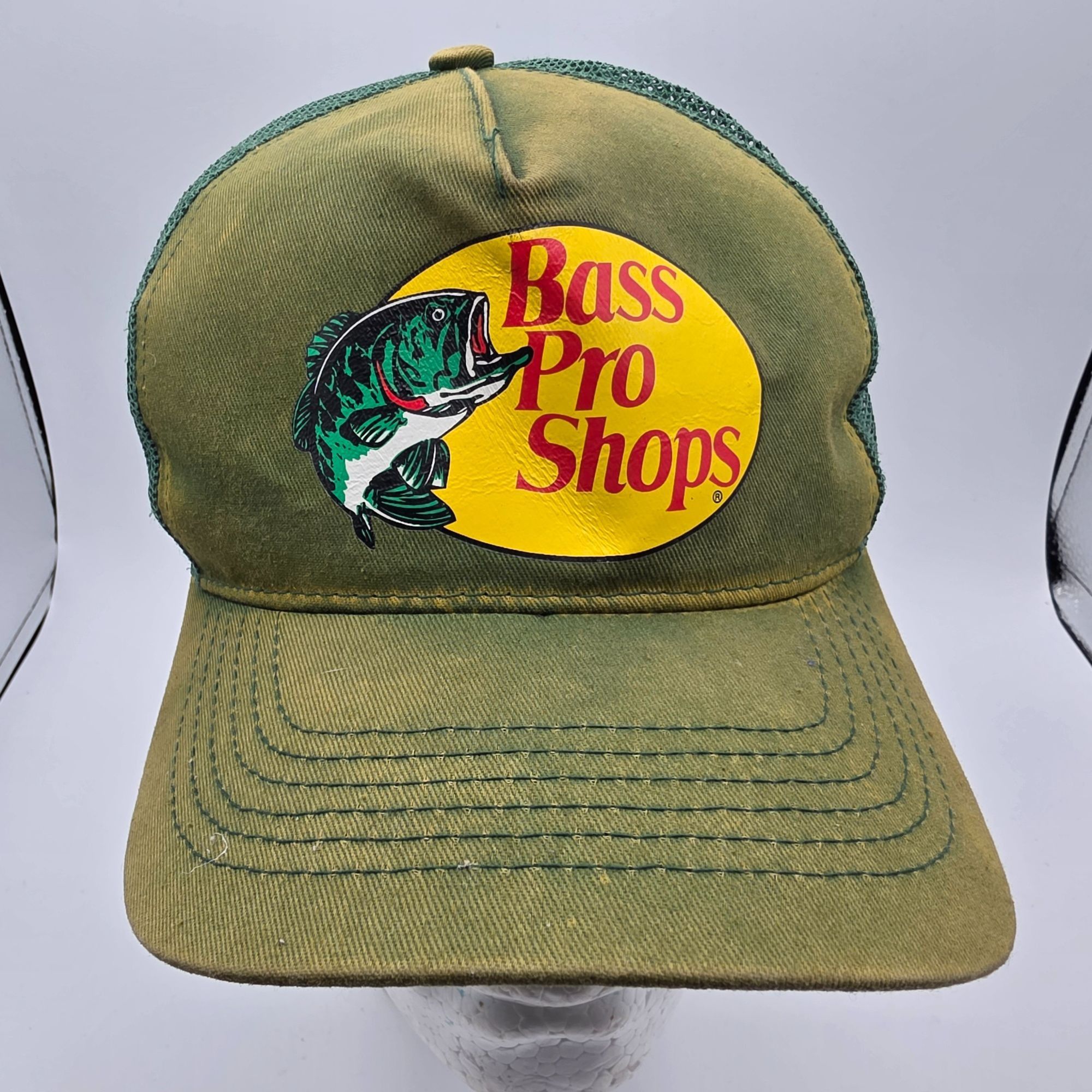 Bass Pro Shops Bass Pro Shops Green Trucker Hat With Mesh Back Snapback Out Size ONE SIZE - 1 Thumbnail