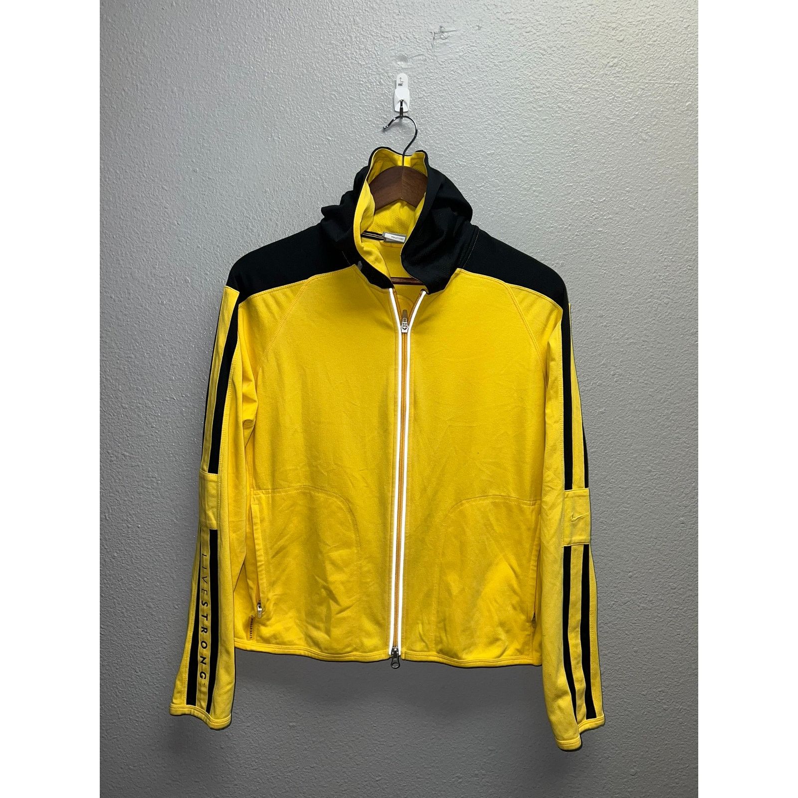 Vintage Womens Nike Livestrong Hoodie Lance Armstrong Cycling Jacket Size L / US 10 / IT 46 - 1 Thumbnail