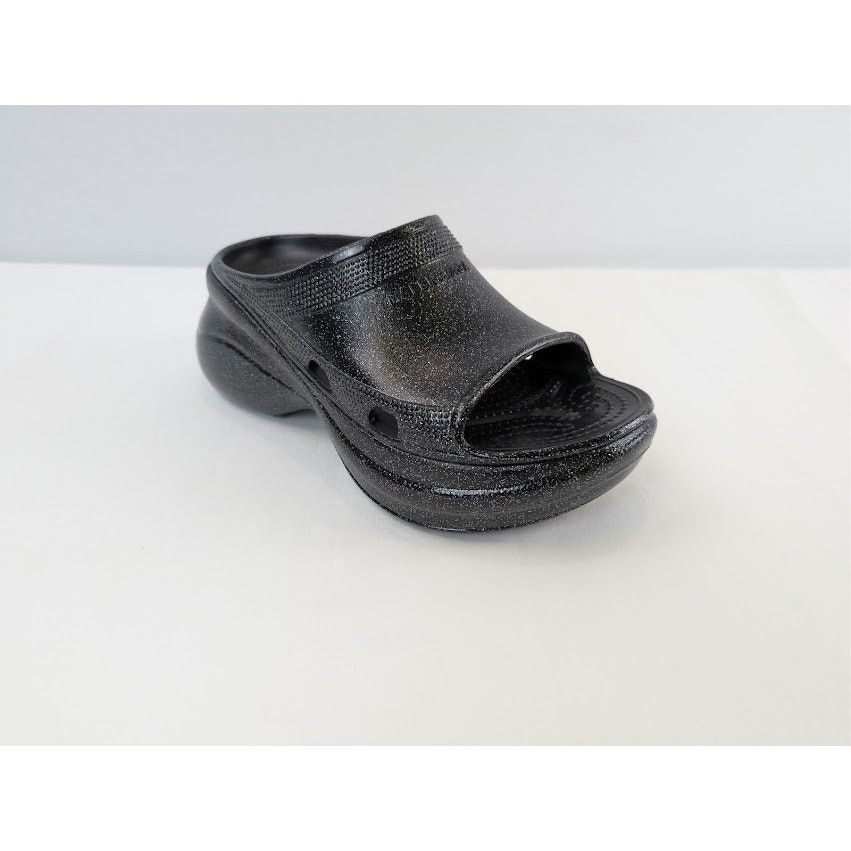 Balenciaga × Crocs o1rshd1 Q:2 / Pool Slide Slipper Sandals in Black Size US 8 / IT 38 - 4 Thumbnail