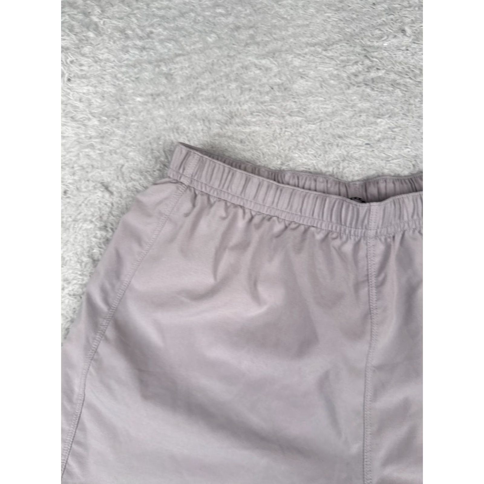 Patagonia Patagonia Shorts Women XS Pink Trailfarer Running Shorts 4.5" Gym Hike Size 26" / US 2 / IT 38 - 4 Thumbnail