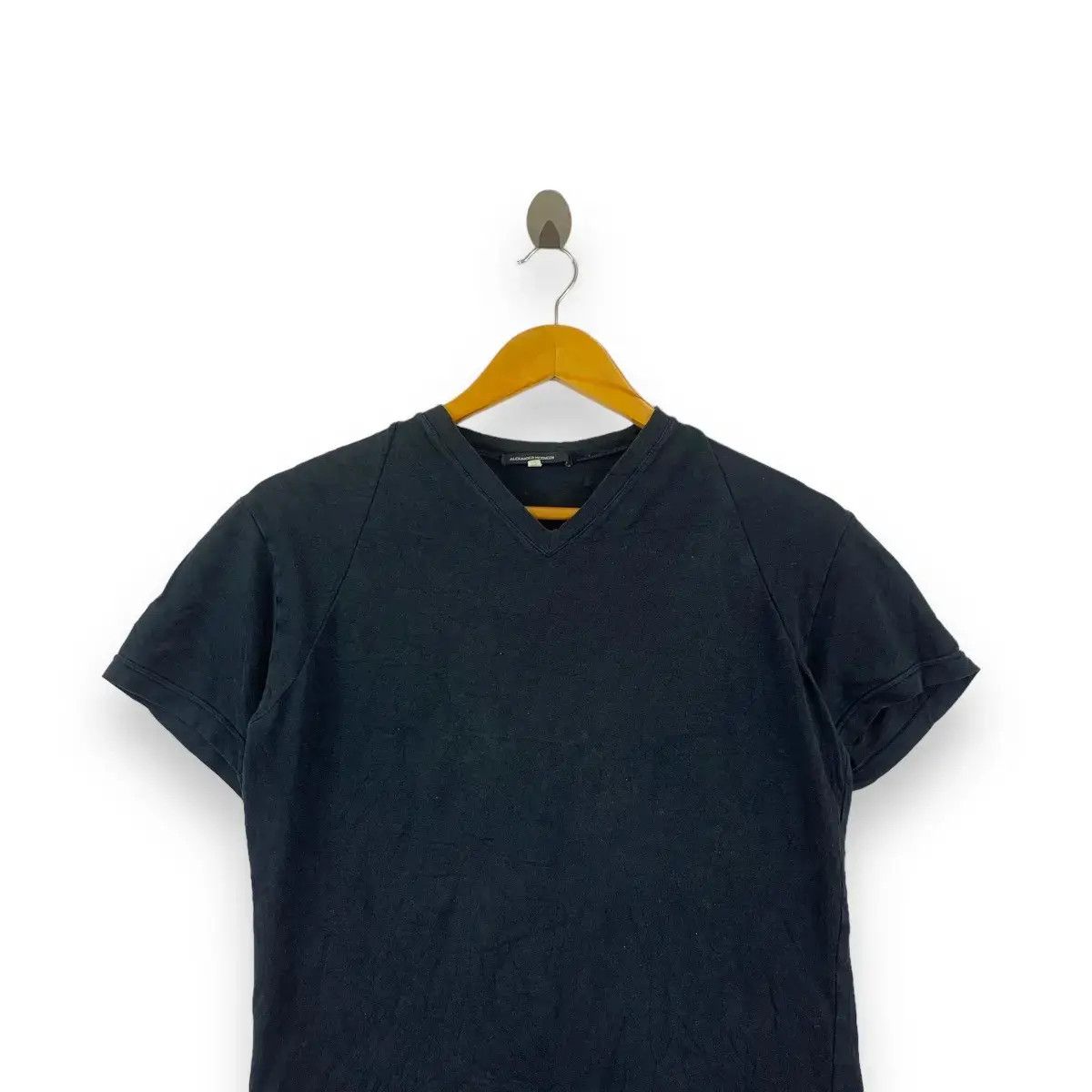 Alexander McQueen Vintage ALEXANDER MCQUEEN Minimalist Design Black Tee Shirt Size S / US 4 / IT 40 - 2 Thumbnail