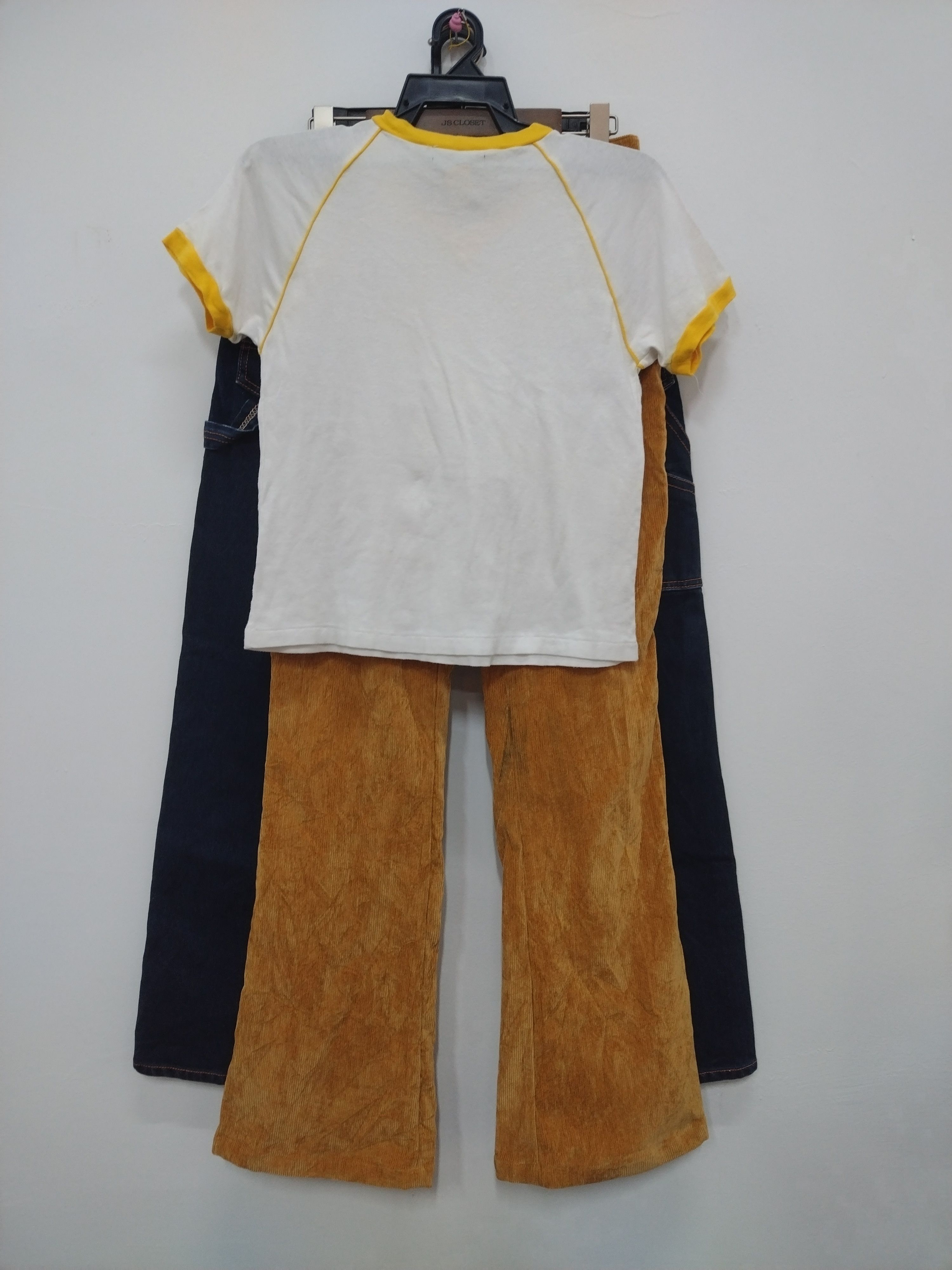 Cartoon Network × Vintage Hello Kitty Awesome Vtg Single stitch V Neck raglan T-shirt Size S / US 4 / IT 40 - 8 Thumbnail