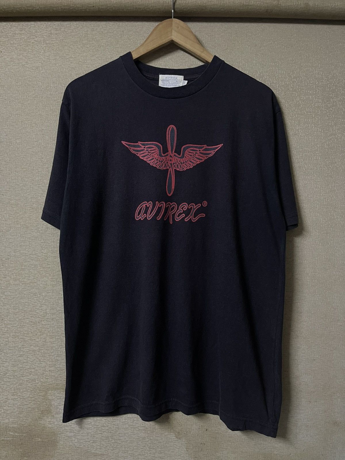 Avirex Vintage 00's AVIREX Classic Wings Aerosmith Style Tshirt Size US L / EU 52-54 / 3 - 1 Thumbnail
