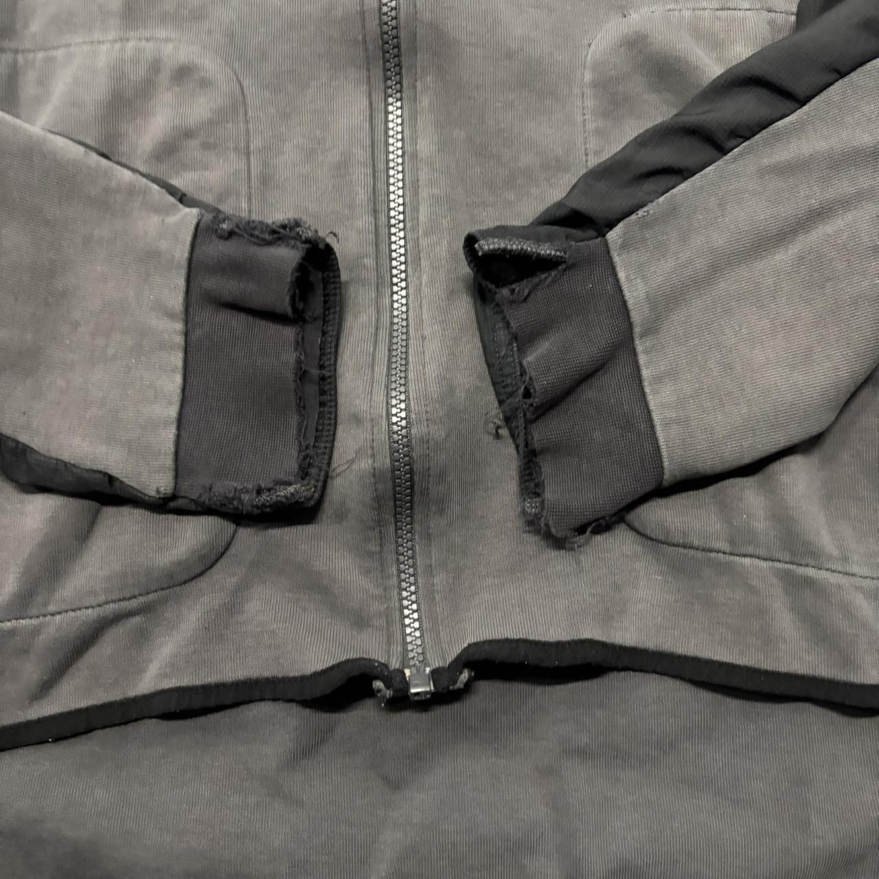 Nike × Vintage Crazy Vintage Y2K/2000s Grey Black Nike Tech Drill Essential Zip Up Hoodie! Size US XL / EU 56 / 4 - 4 Thumbnail