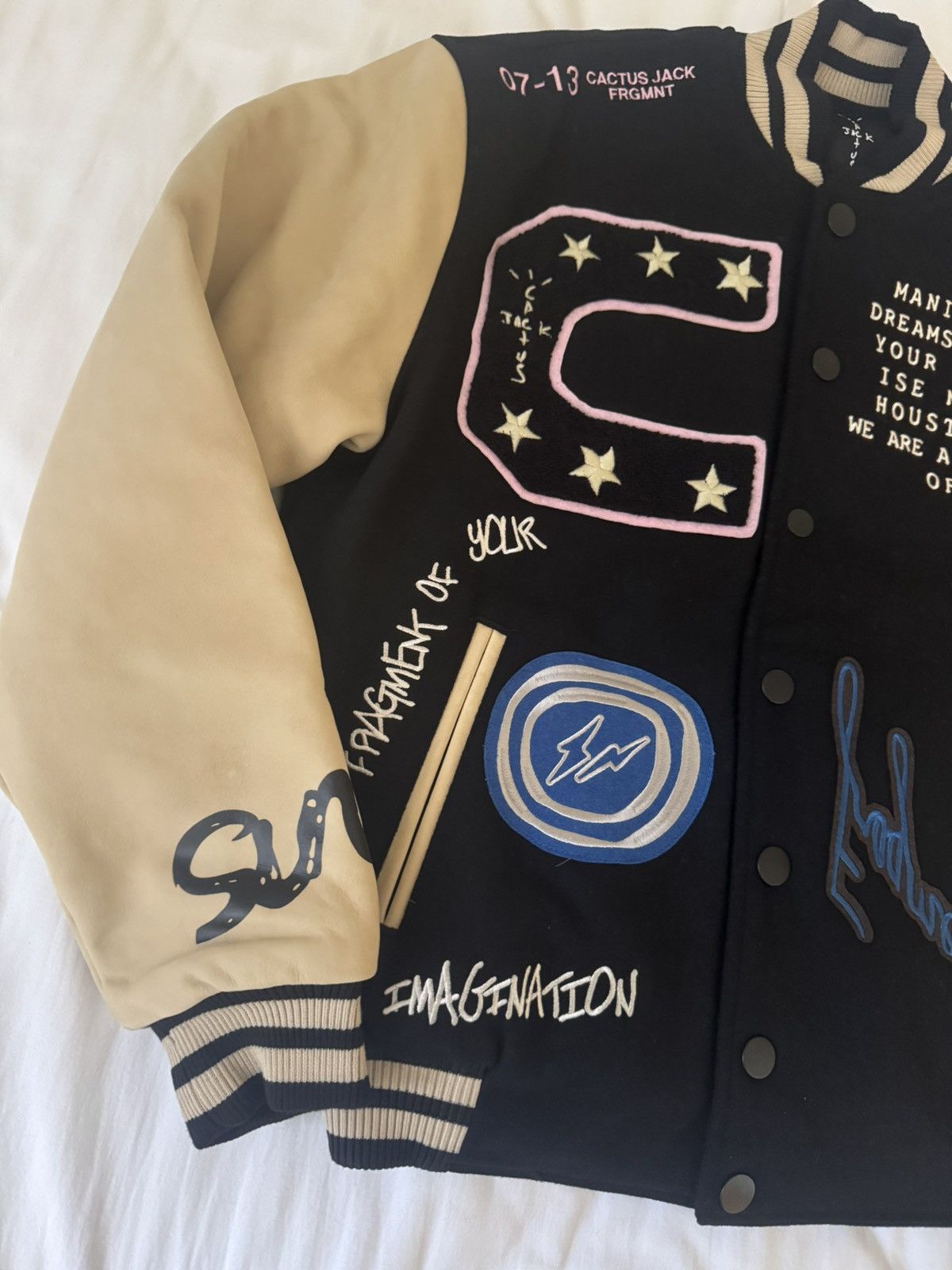 Travis Scott Cactus jack fragment manifest letterman jacket Size US S / EU 44-46 / 1 - 3 Thumbnail