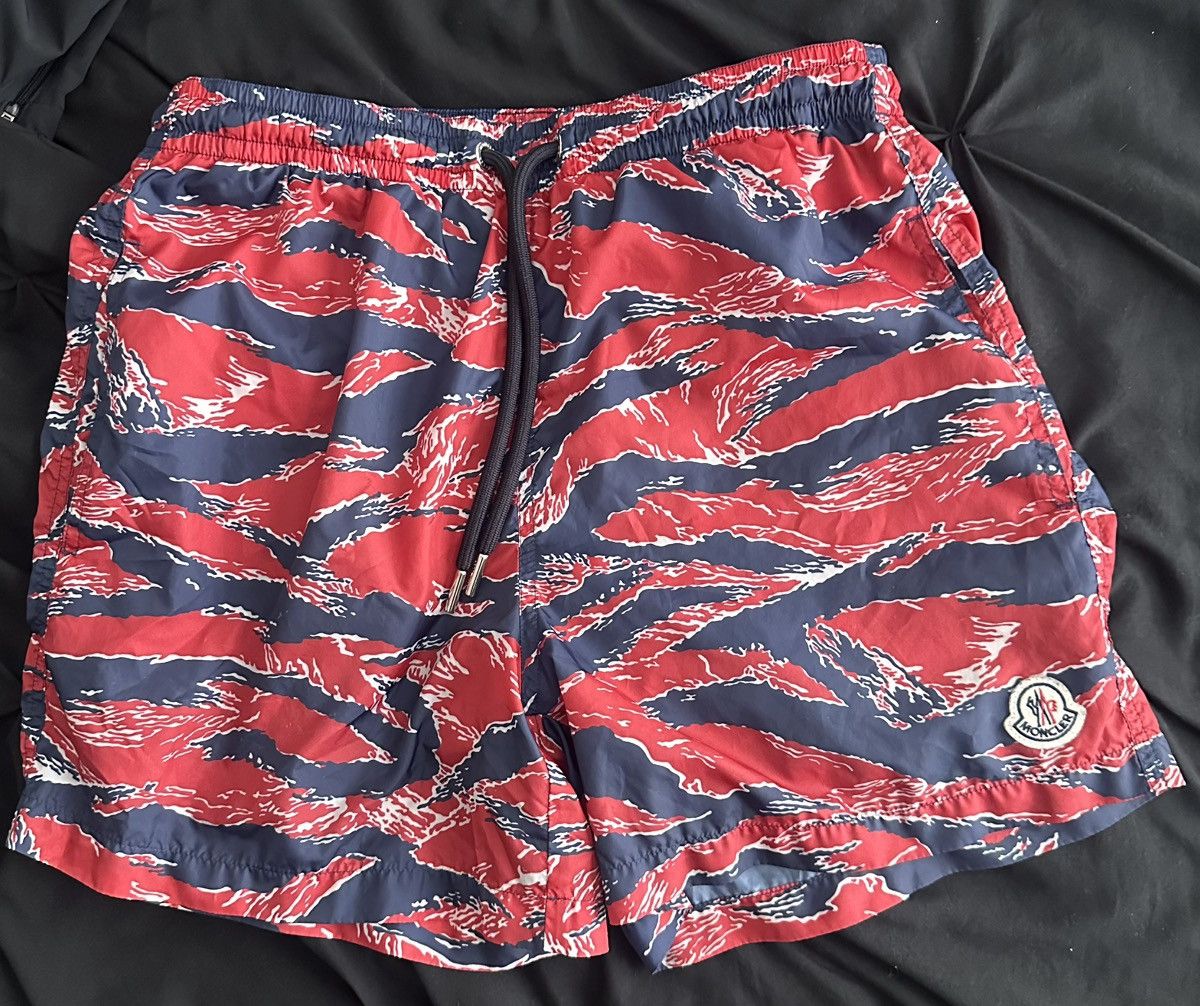Moncler Moncler Swim Trunks Size US 32 / EU 48 - 1 Thumbnail
