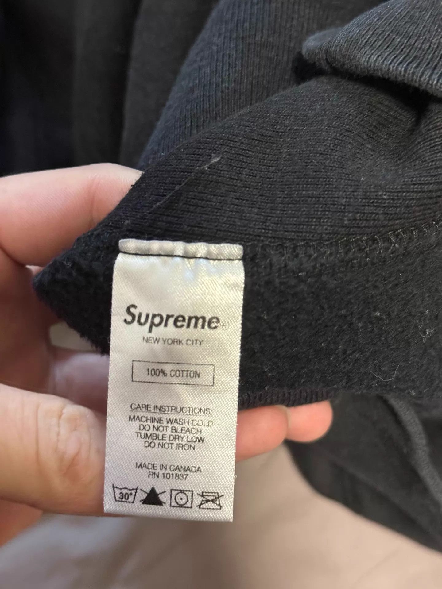 Supreme Supreme FW18 Black on Black Box Logo Crewneck L Size US L / EU 52-54 / 3 - 7 Thumbnail