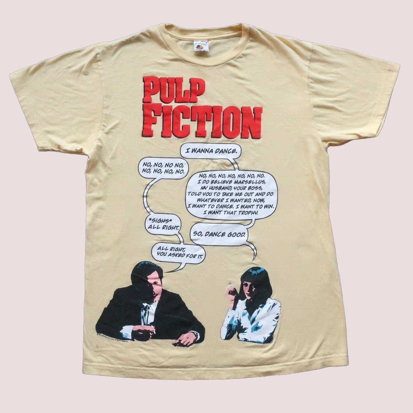 Vintage VINTAGE Pulp Fiction Comic Strip Tshirt Large Yellow Mens Shirt Tee 2010 Movie Bay Island Size US L / EU 52-54 / 3 - 1 Thumbnail
