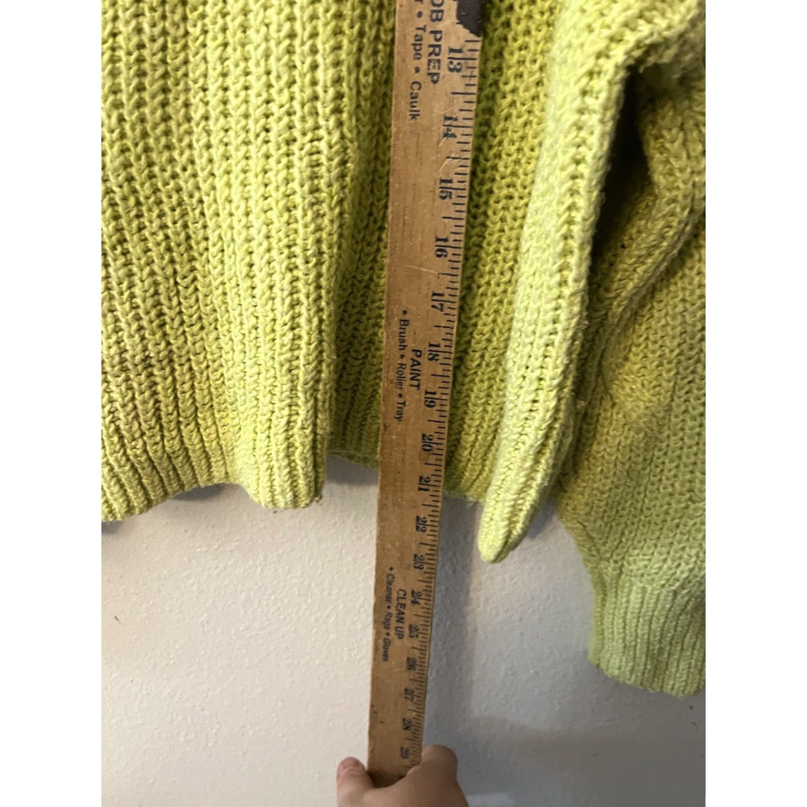 American Eagle Outfitters American Eagle Pullover Knit Sweater Mock Neck Size Medium Women Neon Green Size M / US 6-8 / IT 42-44 - 4 Thumbnail
