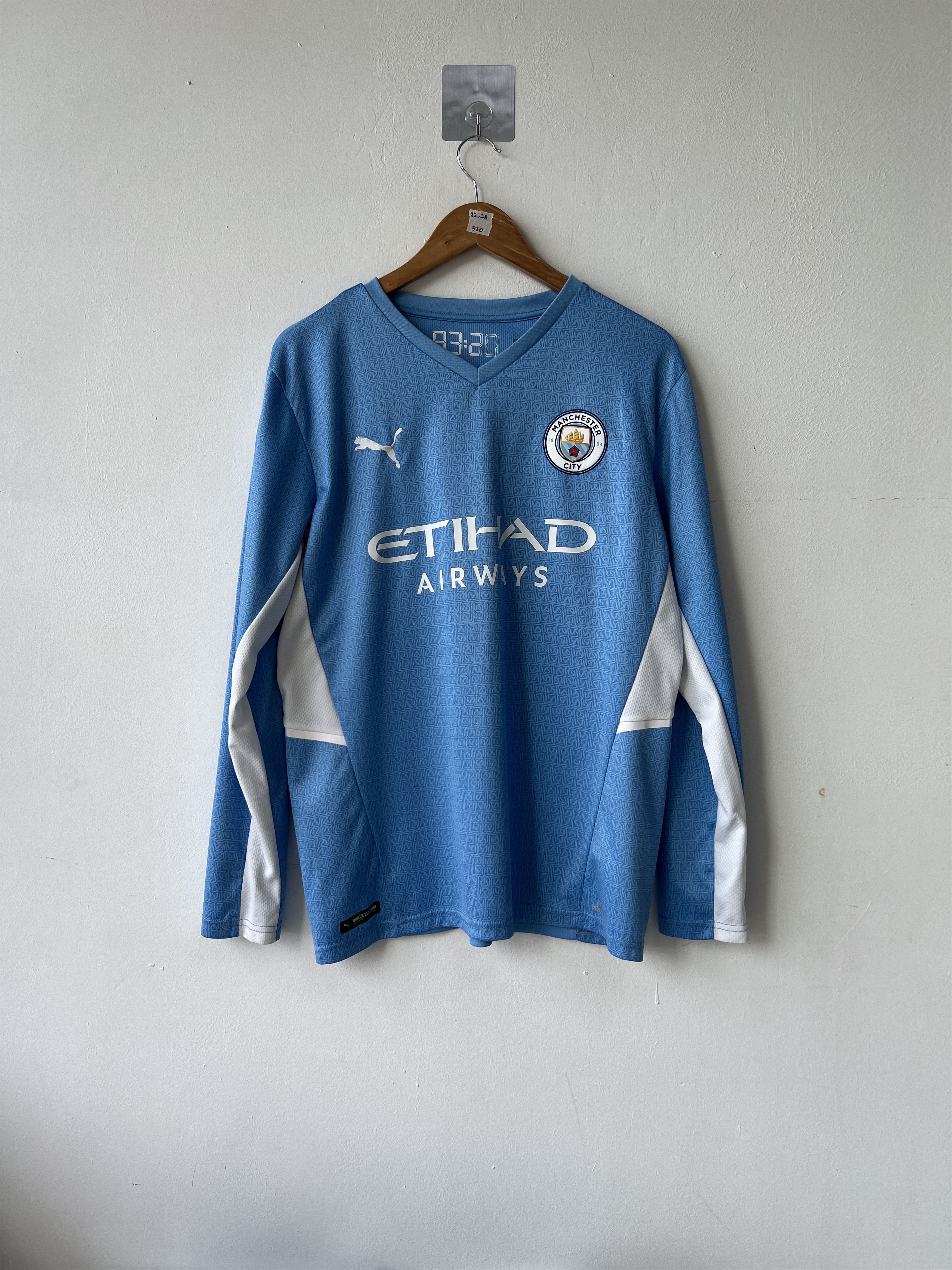 Puma (L) Manchester City 2021-22 Home Long Sleeve Kit De Bruyne Size US L / EU 52-54 / 3 - 2 Thumbnail