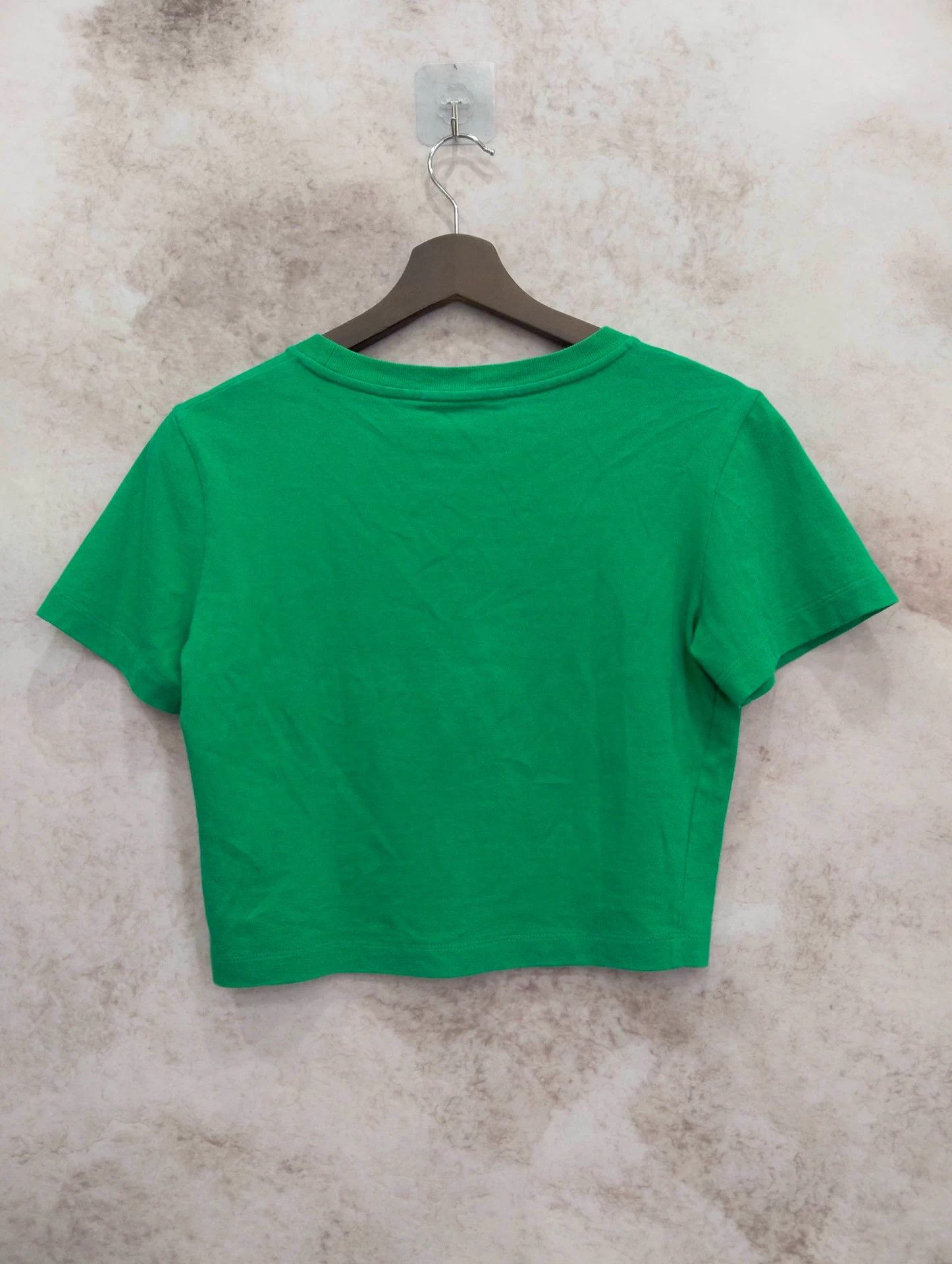 Louis Vuitton LV green short chain short sleeve T-shirt S Size S / US 4 / IT 40 - 2 Thumbnail