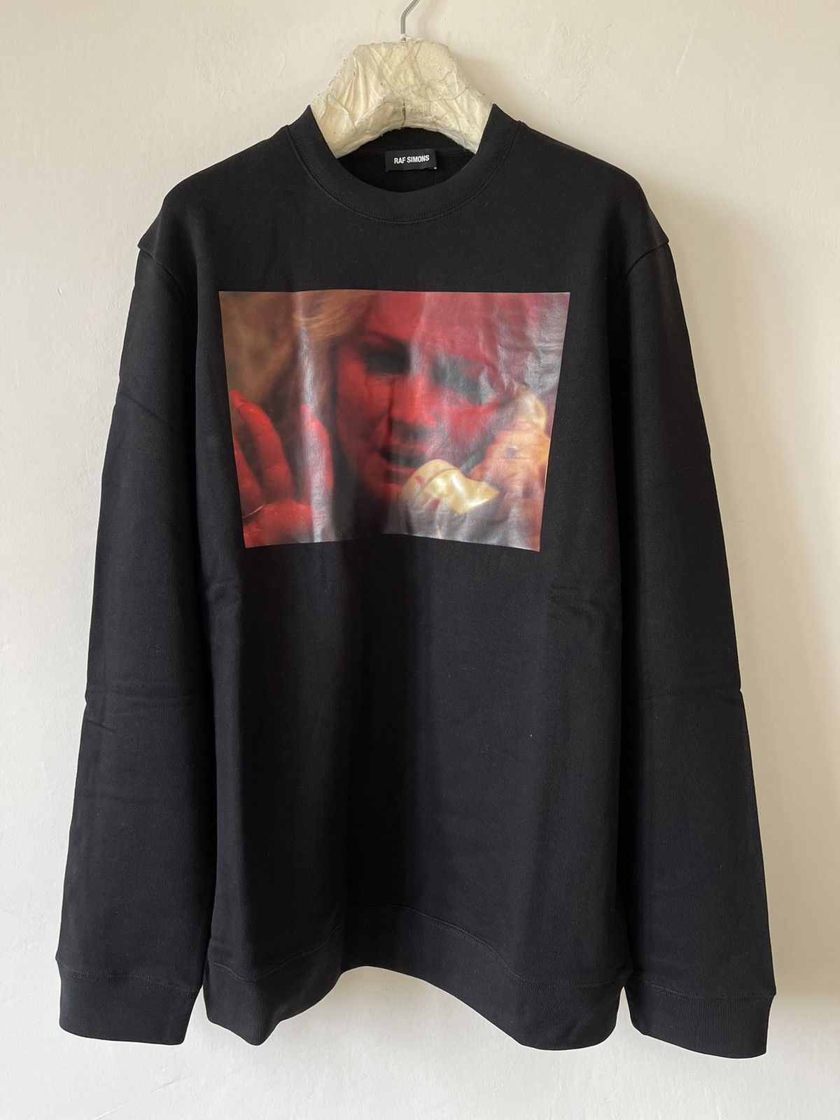 Raf Simons Raf Simons Black Mother On Phone Sweatshirt Size US L / EU 52-54 / 3 - 2 Thumbnail