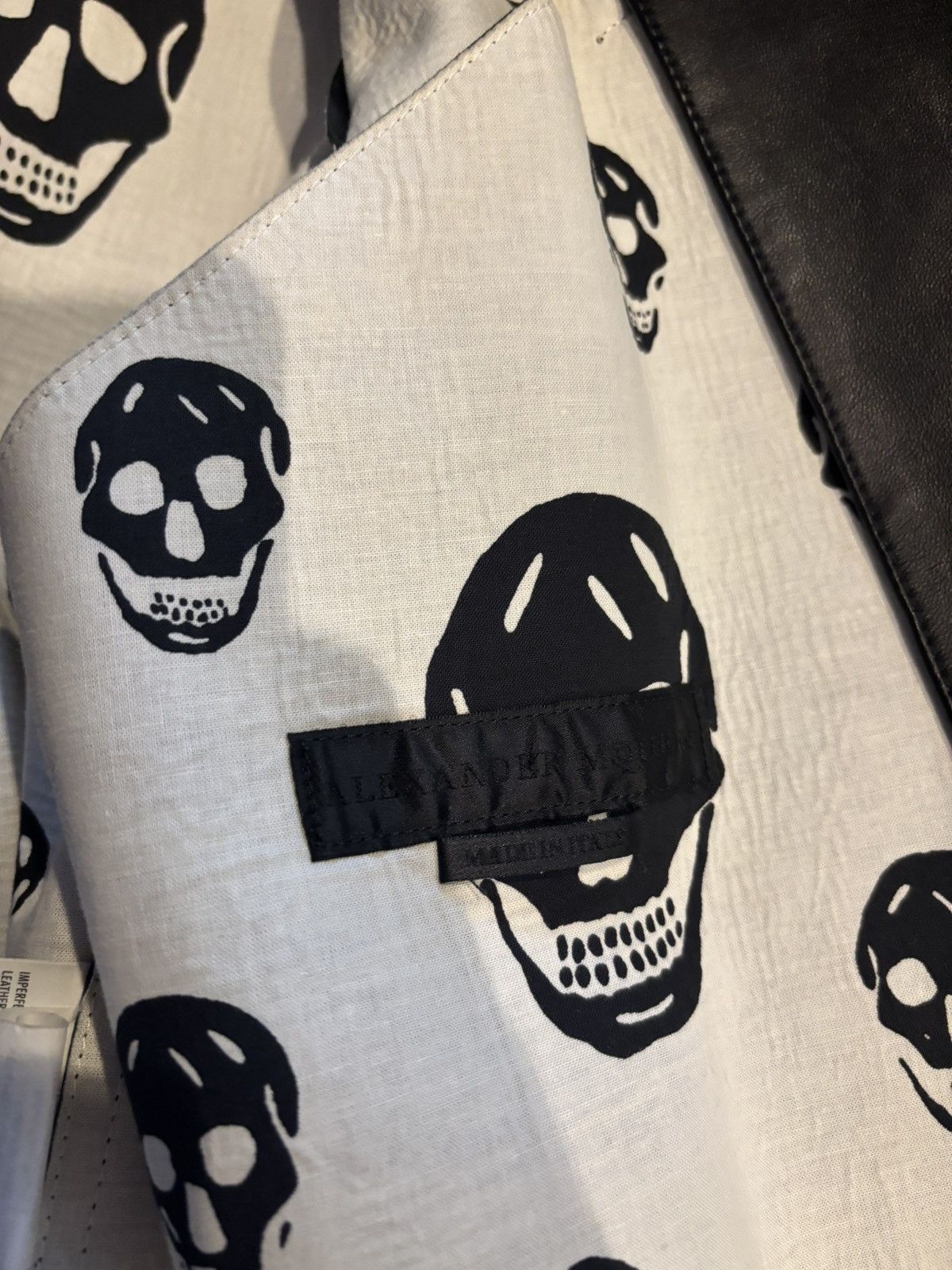 Alexander McQueen 2000s ALEXANDER MCQUEEN BIKER JACKET RARE SKULL LINER Size US XL / EU 56 / 4 - 7 Thumbnail