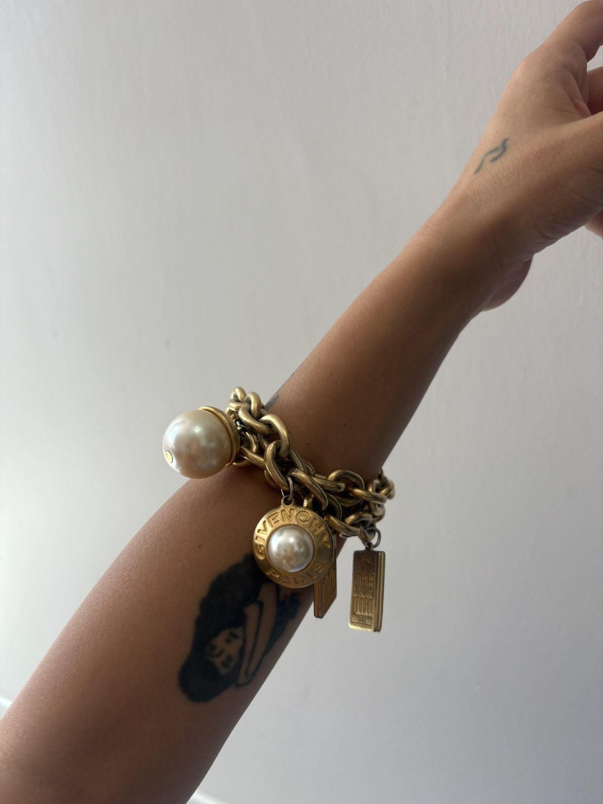 Givenchy Vintage Givenchy Double chain bracelet Size ONE SIZE - 9 Thumbnail