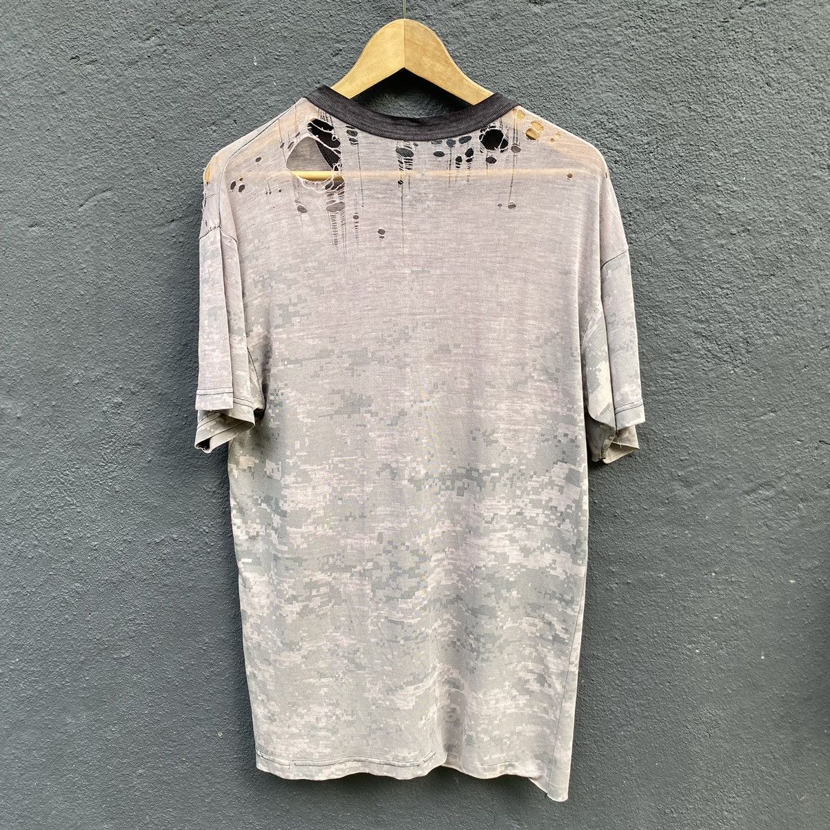 Vintage Thrashed Distressed Vintage Army Digital Camo ERD GRUNGE TEE Size US L / EU 52-54 / 3 - 1 Thumbnail