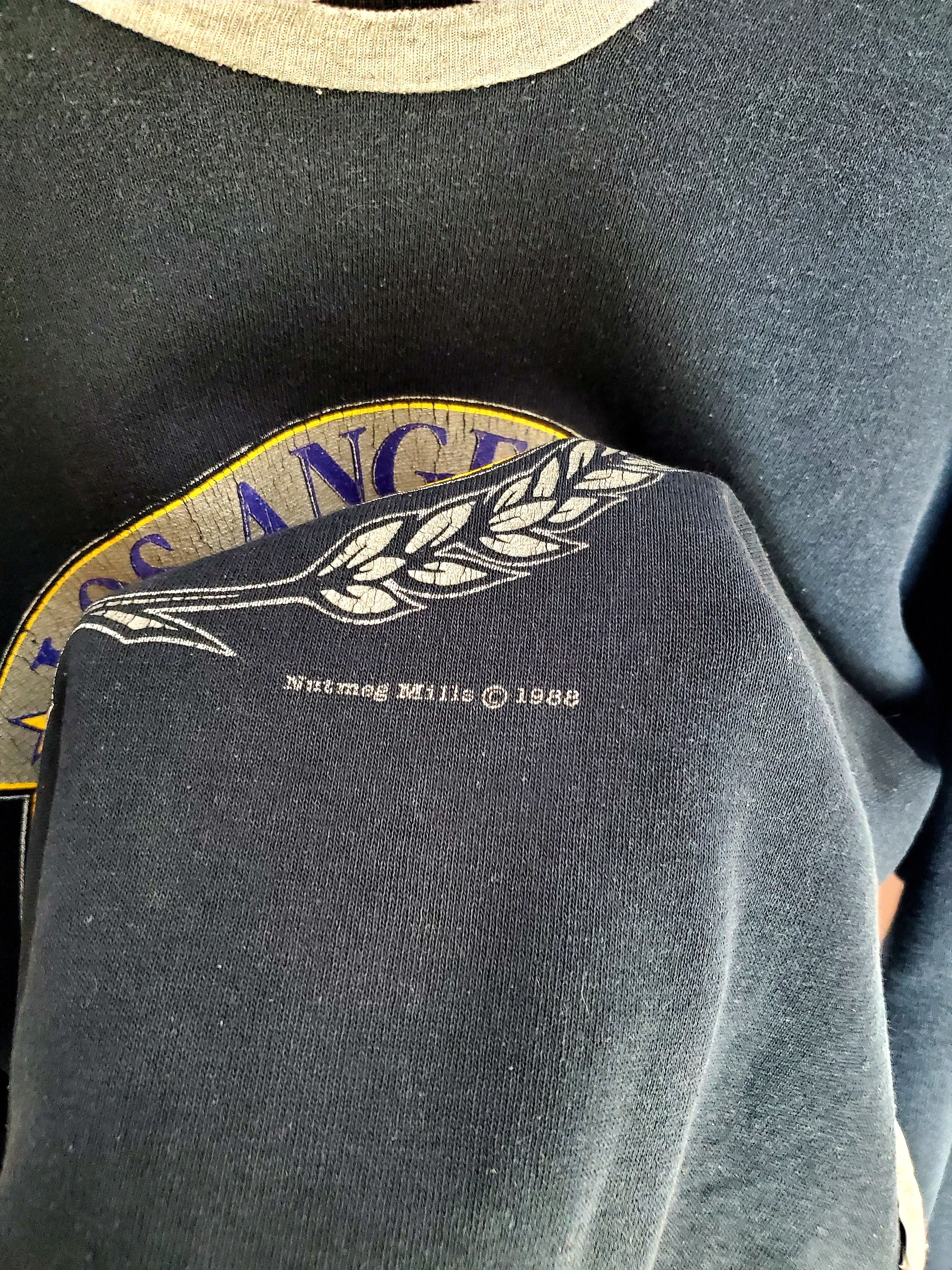 NBA × Vintage Los Angeles Lakers Member Club NBA Sweater Nutmeg 90s L Size US L / EU 52-54 / 3 - 3 Thumbnail