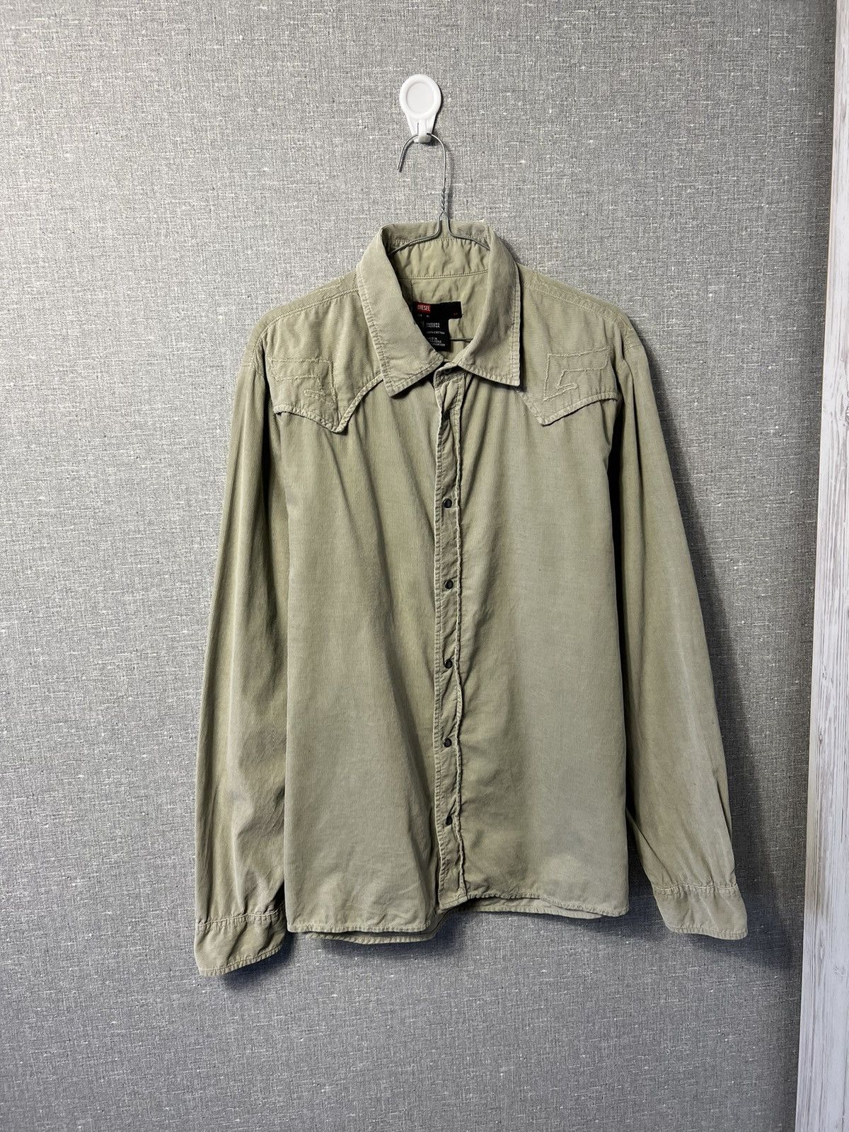 Diesel Vintage Diesel Corduroy Button Up Long Sleeve Shirt Big Logo Size US XL / EU 56 / 4 - 1 Thumbnail