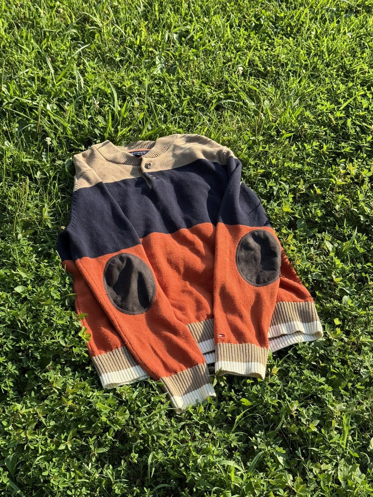 Tommy Hilfiger × Vintage Vintage Tommy Hilfiger Sweater Size US L / EU 52-54 / 3 - 2 Thumbnail