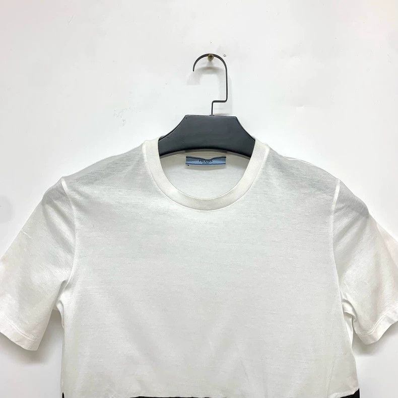 Prada Prada Waist bag triangle logo short sleeves 2501-Nextarrow Size S / US 4 / IT 40 - 5 Thumbnail