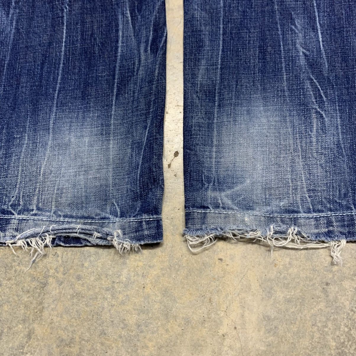 If Six Was Nine Lolita Jean by Concept Club Clawmark Distressed Denim Size US 34 / EU 50 - 19 Thumbnail
