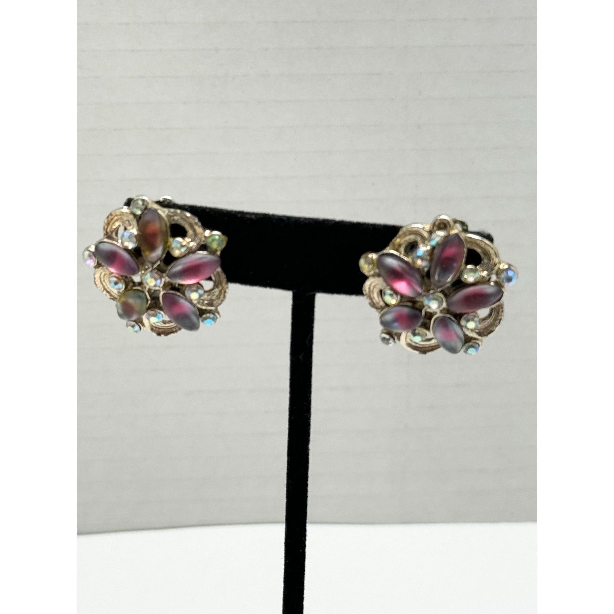 Vintage Vintage pink rhinestone flower earrings Size ONE SIZE - 1 Thumbnail