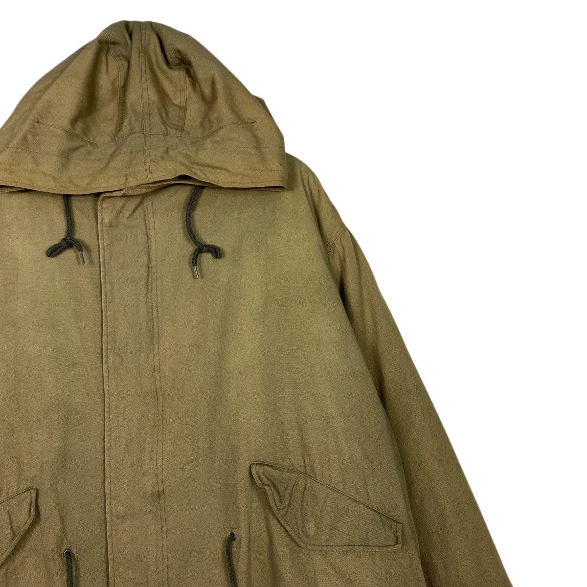 Buzz Rickson's military fishtail parka inspired by the U.S. Army M-51 model Size US XL / EU 56 / 4 - 5 Thumbnail