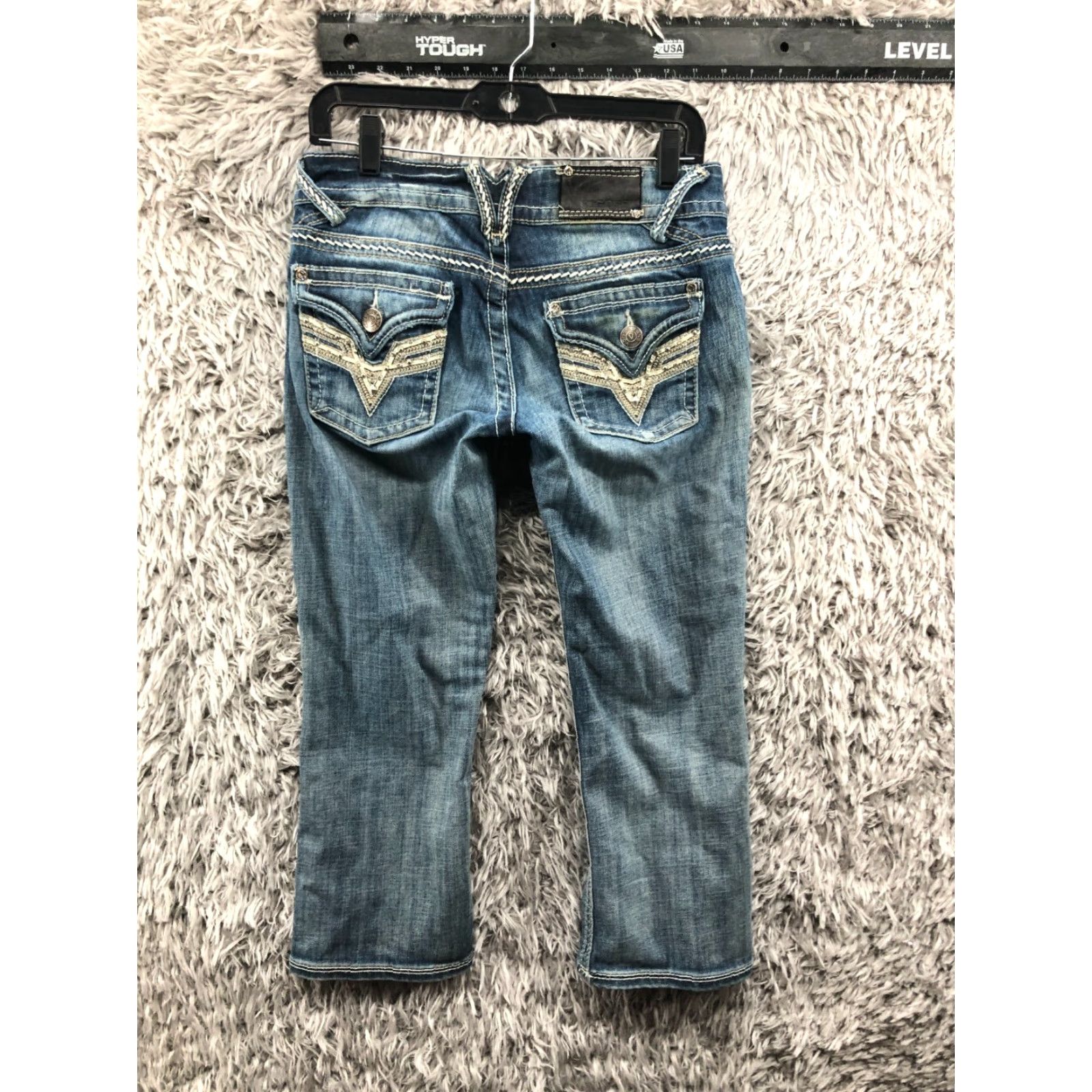 Vintage VIGOSS New York Capri Jeans Juniors Size 3 Low Rise Medium Wash Blue Denim Capri Jeans Womens Girls Size 26" / US 2 / IT 38 - 6 Thumbnail