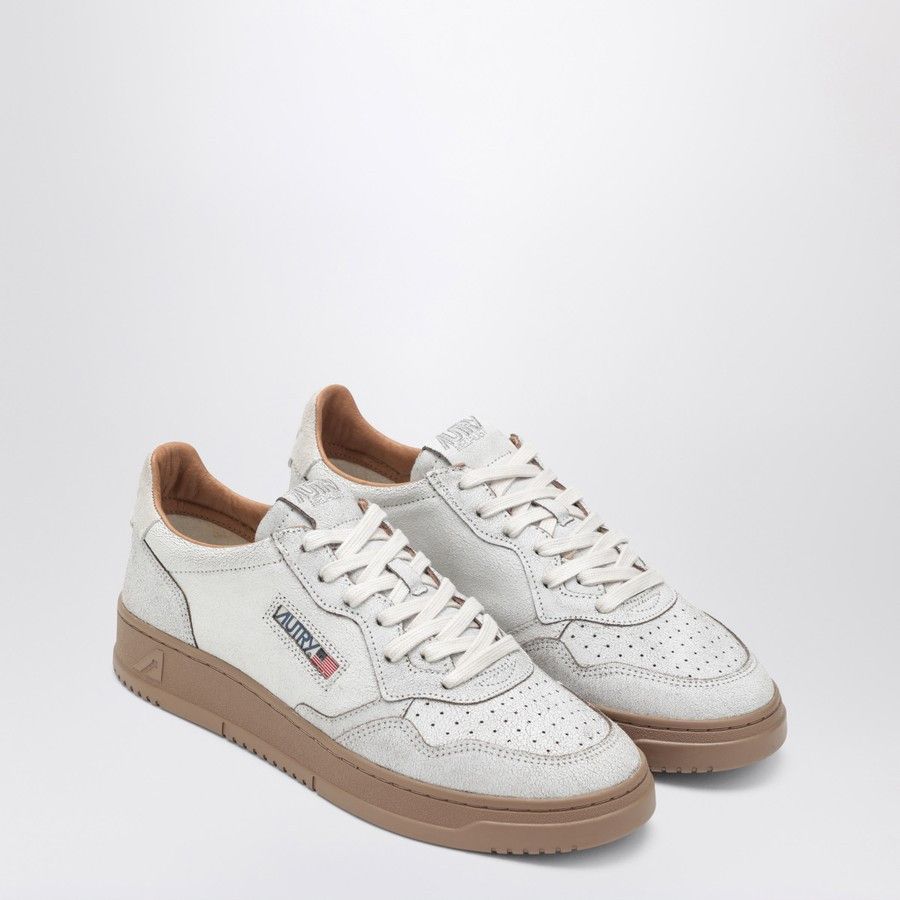 AUTRY o1d2blof0725 Low-Top Sneakers in White Size US 6 / EU 39 - 2 Thumbnail