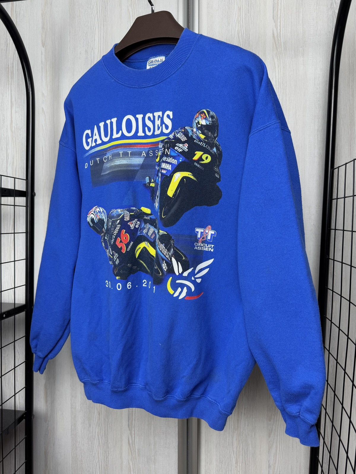 Gildan Gildan vintage 2001 Gauloises Dutch TT Assen Moto Racing Size US XL / EU 56 / 4 - 5 Thumbnail