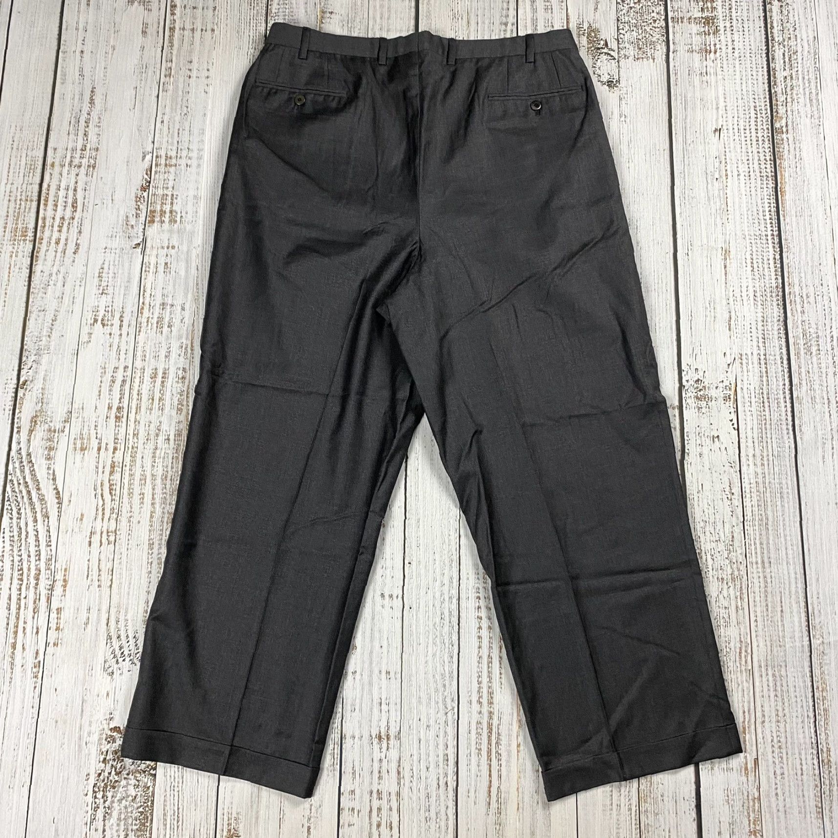 Brioni VINTAGE BRIONI ITALY MENS DRESS PANTS WOOL PLEATED FRONT GRAY 36 CLASSIC Size US 36 / EU 52 - 6 Thumbnail