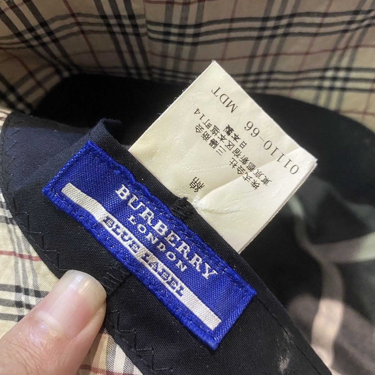 Burberry Burberry London Blue Label Check Denim Bucket Hat in indigo Size ONE SIZE - 6 Thumbnail