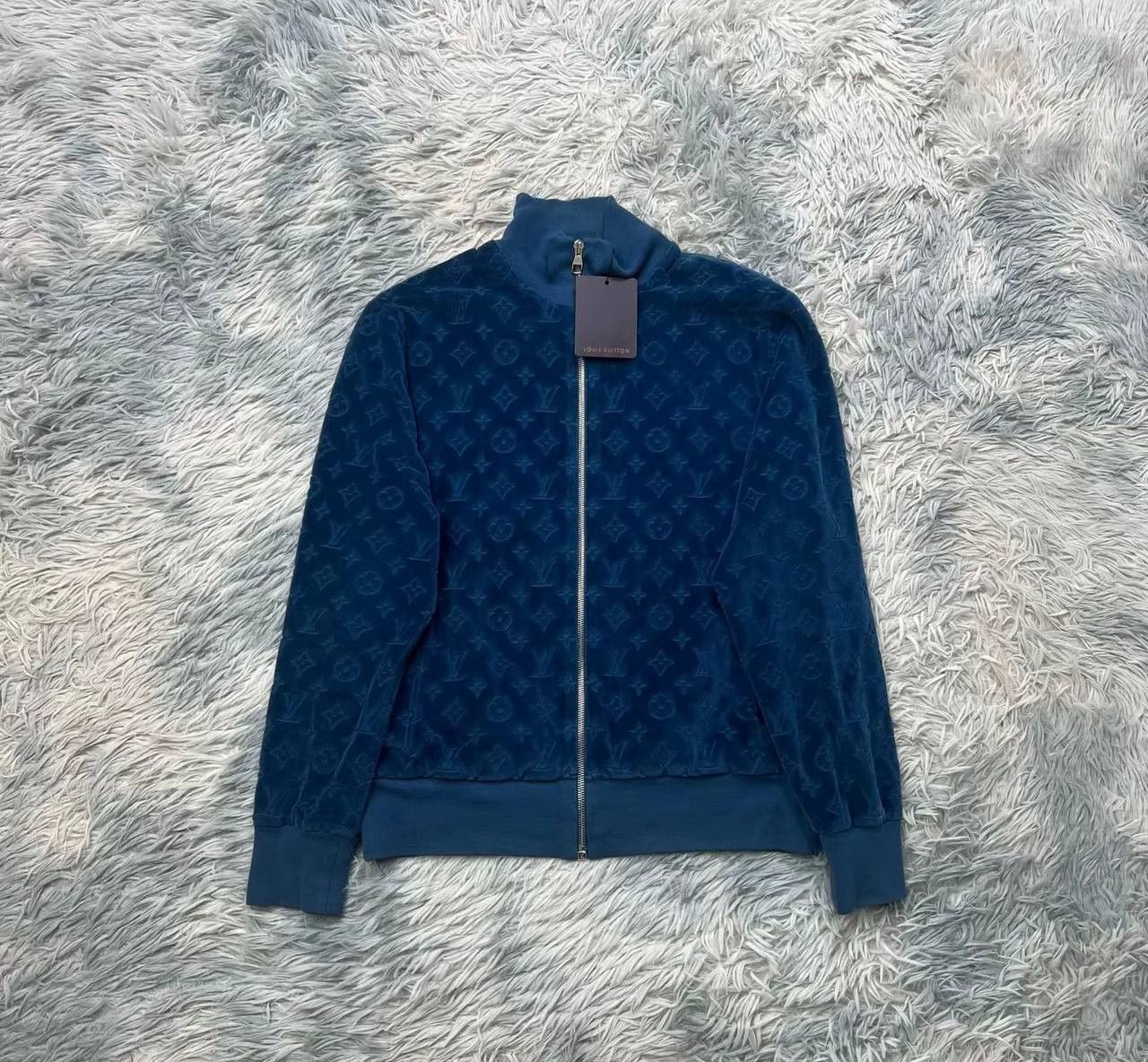 Louis Vuitton Louis Vuitton Allover Print Size US M / EU 48-50 / 2 - 1 Thumbnail