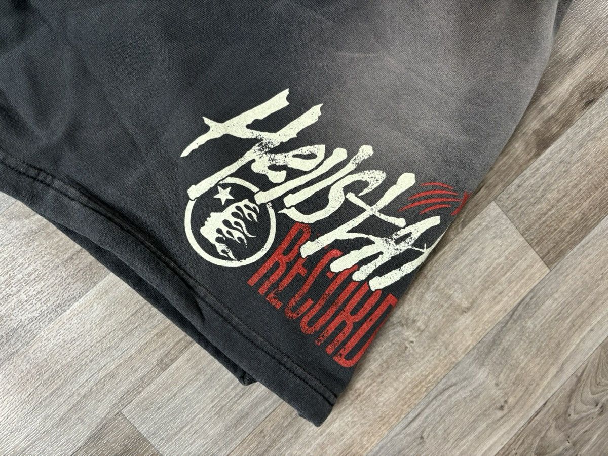 HELLSTAR Hellstar What Heaven Sounds Like Sweatshorts Black Size US 34 / EU 50 - 7 Thumbnail