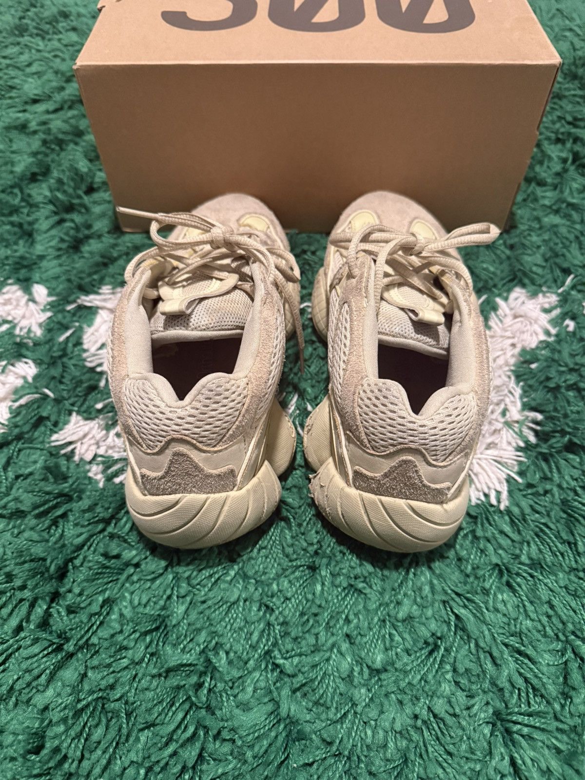 Yeezy YEEZY 500 SUPER MOON YELLOW Size US 7 / EU 40 - 4 Thumbnail