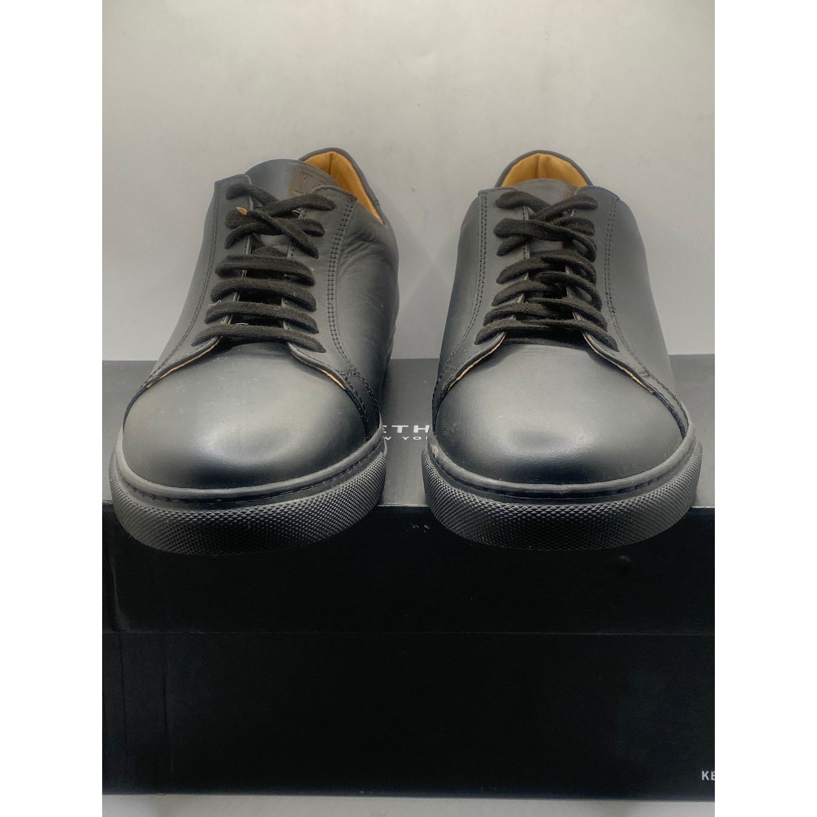 Bruno Magli Bruno Magli Daniel Low Top Sneaker (Men) Size 9.5 Size US 9.5 / EU 42-43 - 2 Thumbnail