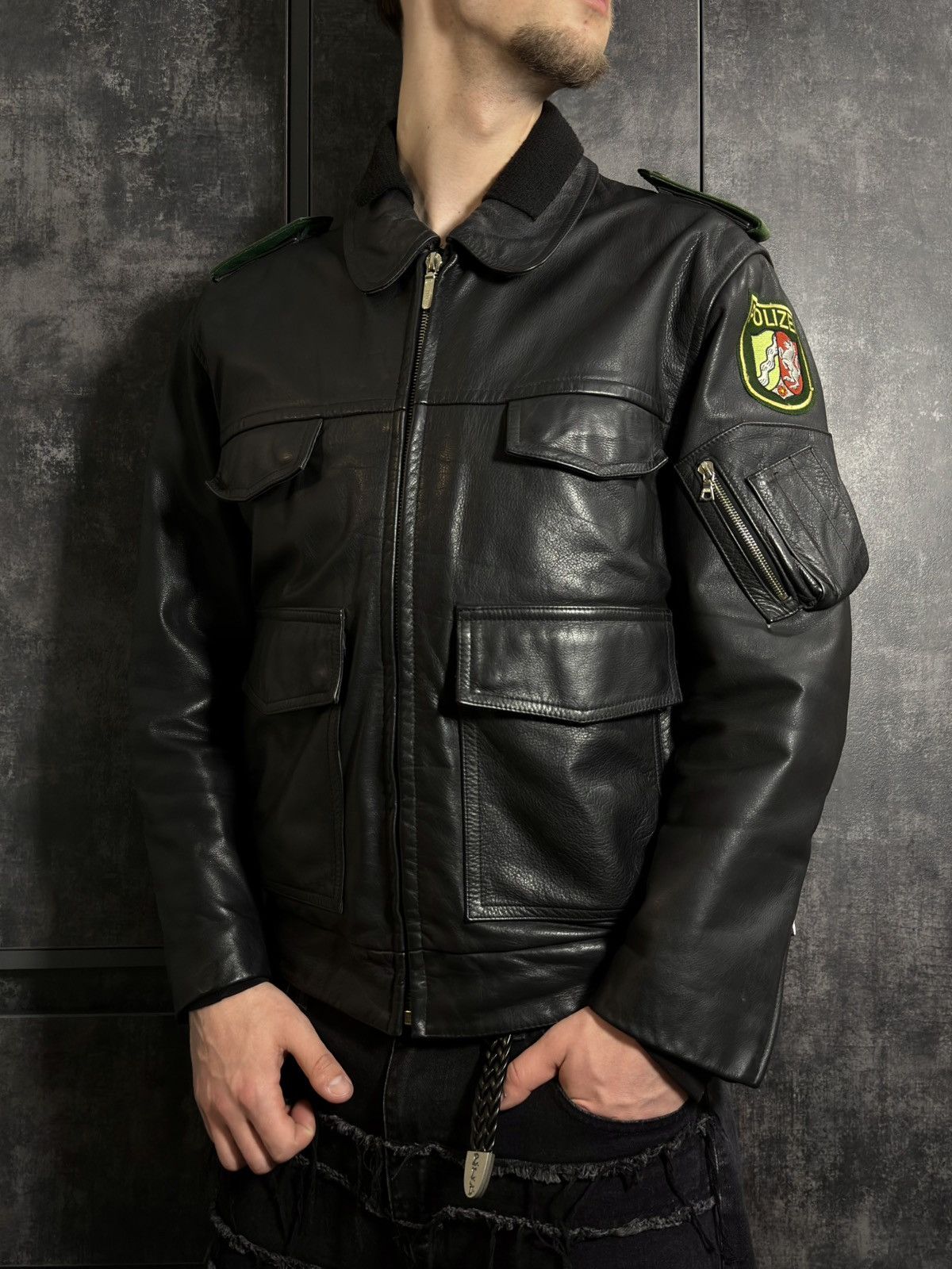 Vintage Crazy Vintage 90s Polizei Leather Aviator Jacket Vetements Size US L / EU 52-54 / 3 - 2 Thumbnail