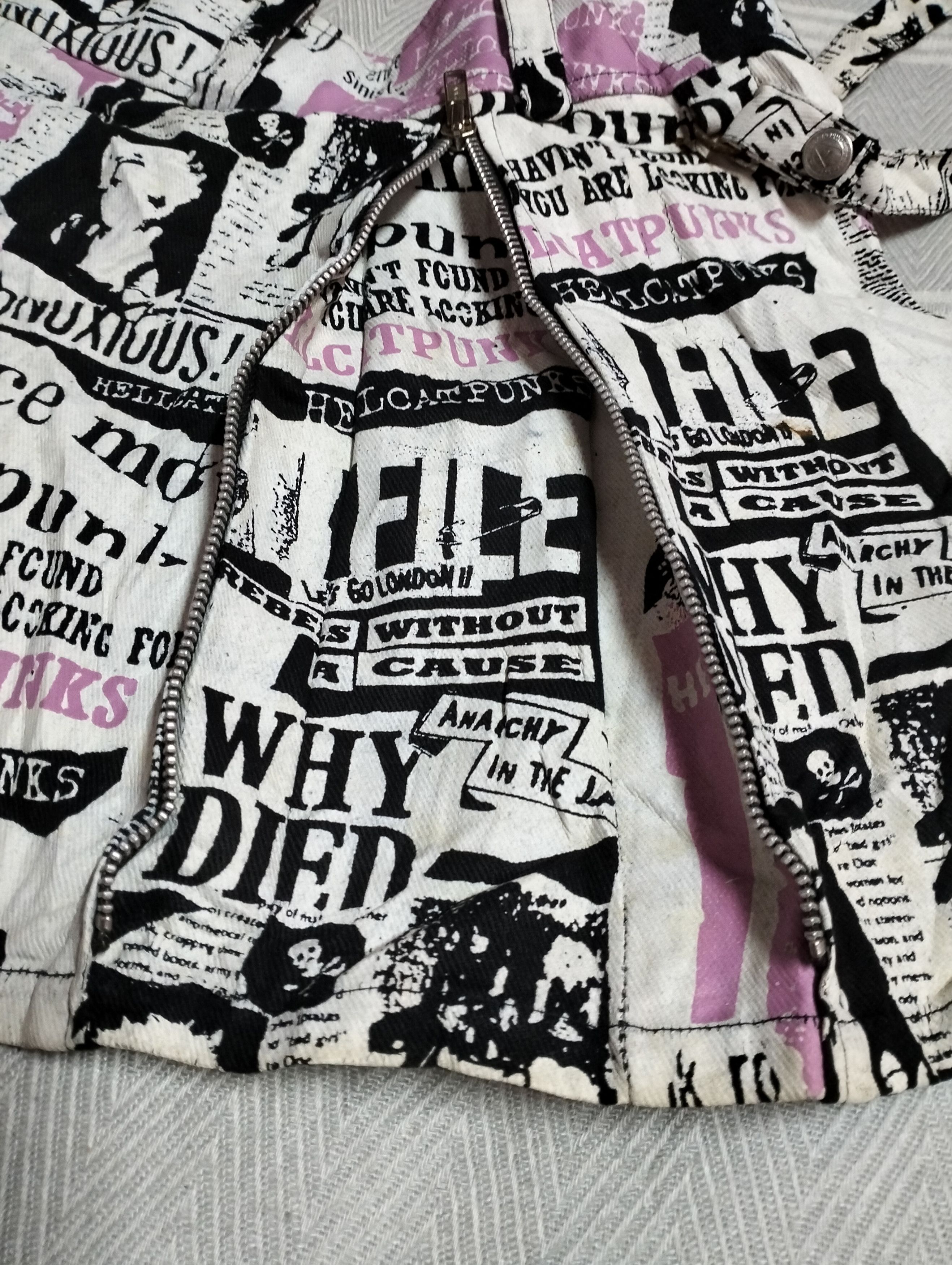 Seditionaries Hell Cat Punk Not Dead Mini Skirt Full Print Size 32" / US 10 / IT 46 - 11 Thumbnail