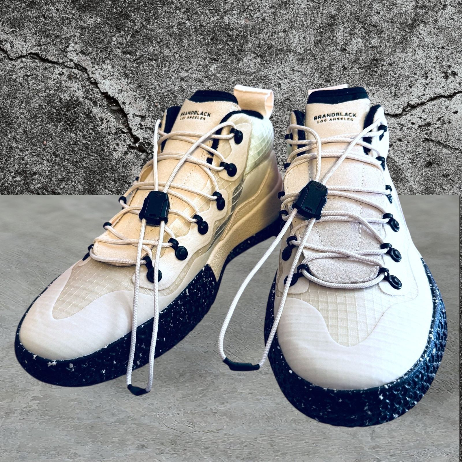 Brandblack •NEW• BRANDBLACK SANSIN EVO | M258BB |OFF-WHITE/BLACK • 7M Size US 7 / EU 40 - 7 Thumbnail