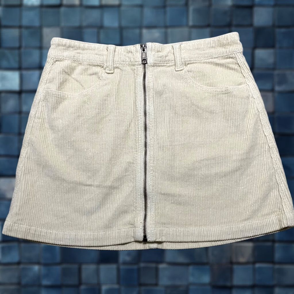 American Eagle Outfitters VINTAGE American Eagle Outfitters Skirt Womens 6 Beige Corduroy High A-Line Casual Short 90s Womens Size 28" / US 6 / IT 42 - 1 Thumbnail