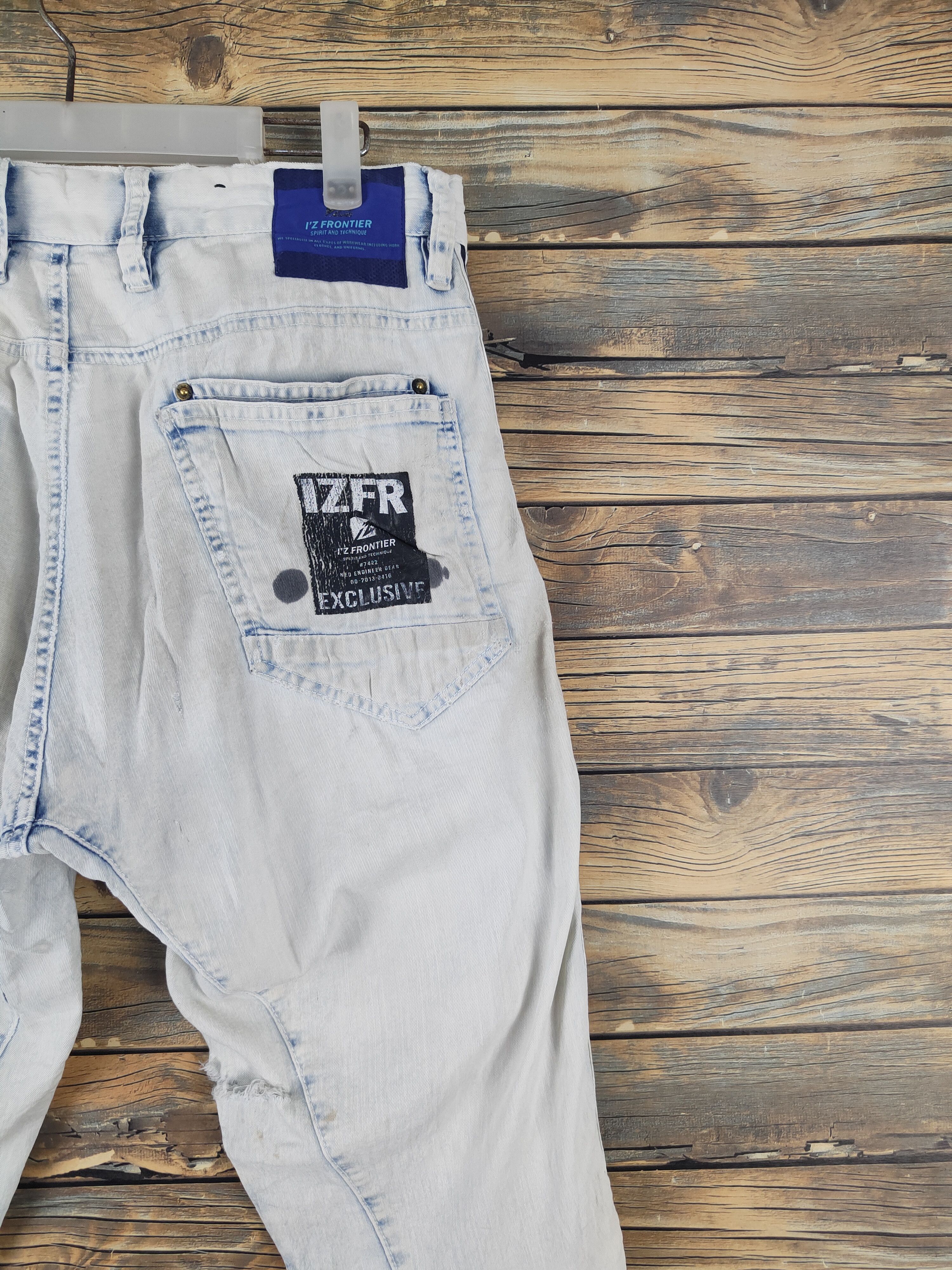 Japanese Brand I'z Frontier Light Blue Distressed Ripped Soft Jeans #W1997 Size US 32 / EU 48 - 14 Thumbnail
