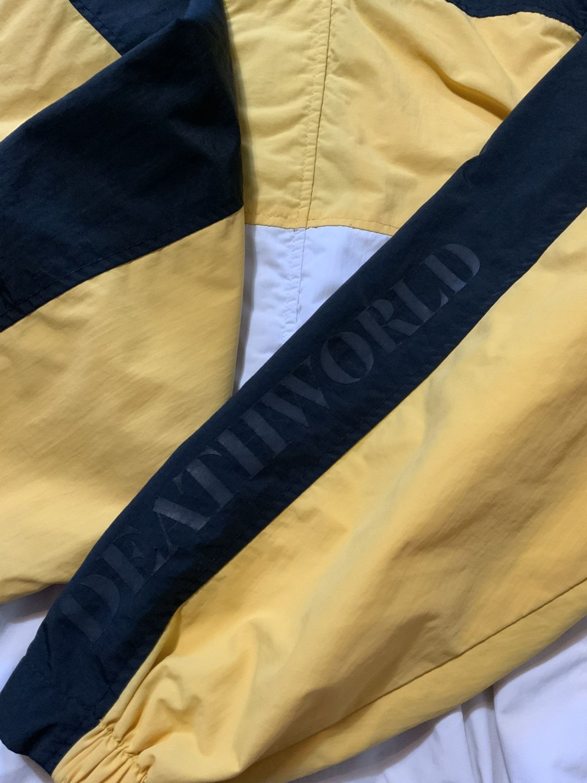 Earl Sweatshirt Rare Deathworld DWFH X Earl Feral Hands Windbreaker Jacket Size US M / EU 48-50 / 2 - 11 Thumbnail