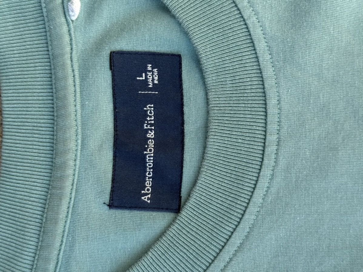 Abercrombie & Fitch Vintage Abercrombie and Fitch Tee Shirt Size US L / EU 52-54 / 3 - 3 Thumbnail