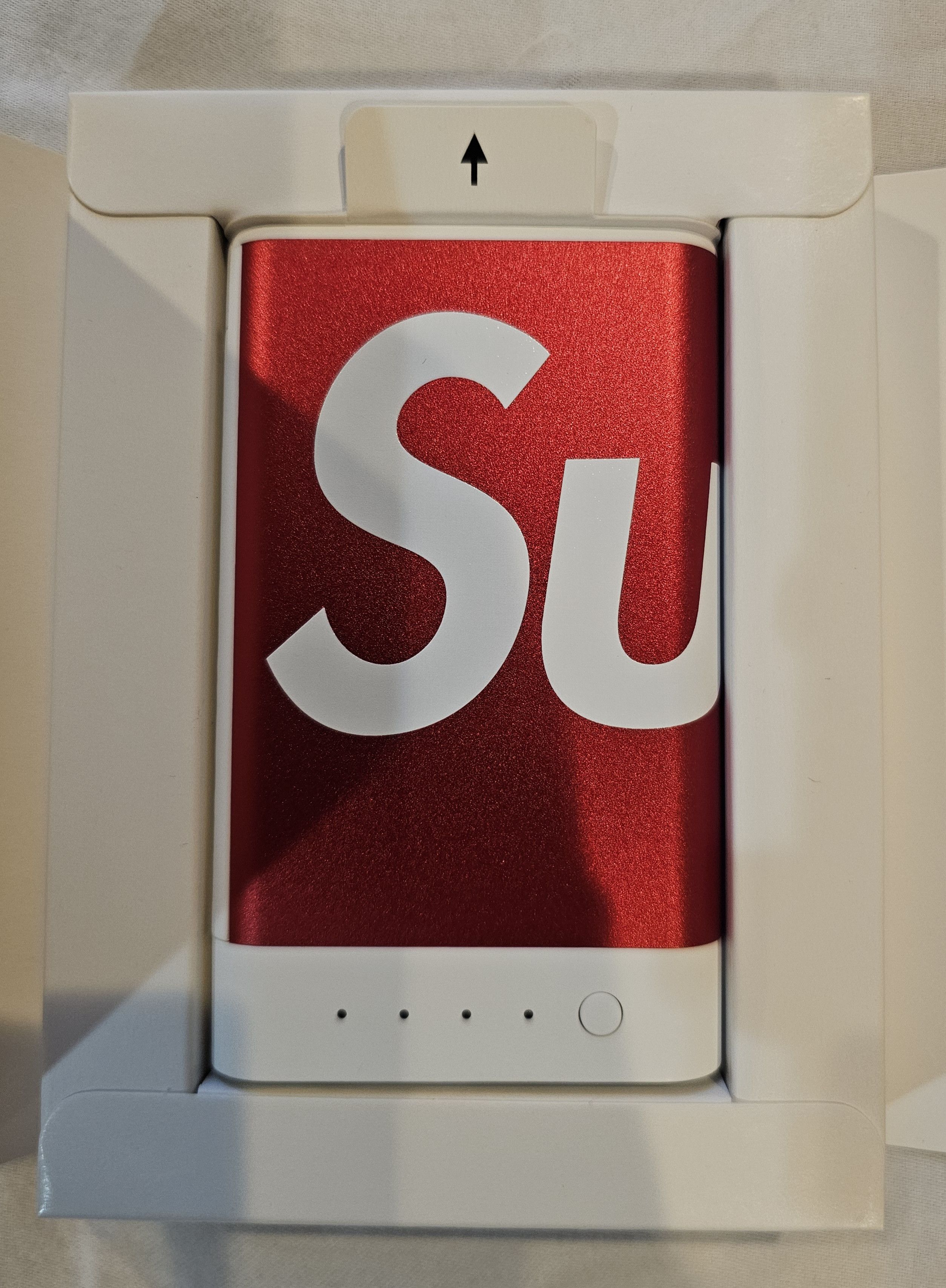 Mophie × Supreme SUPREME MOPHIE ENCORE PLUS10K CHARGER RED Size ONE SIZE - 9 Thumbnail