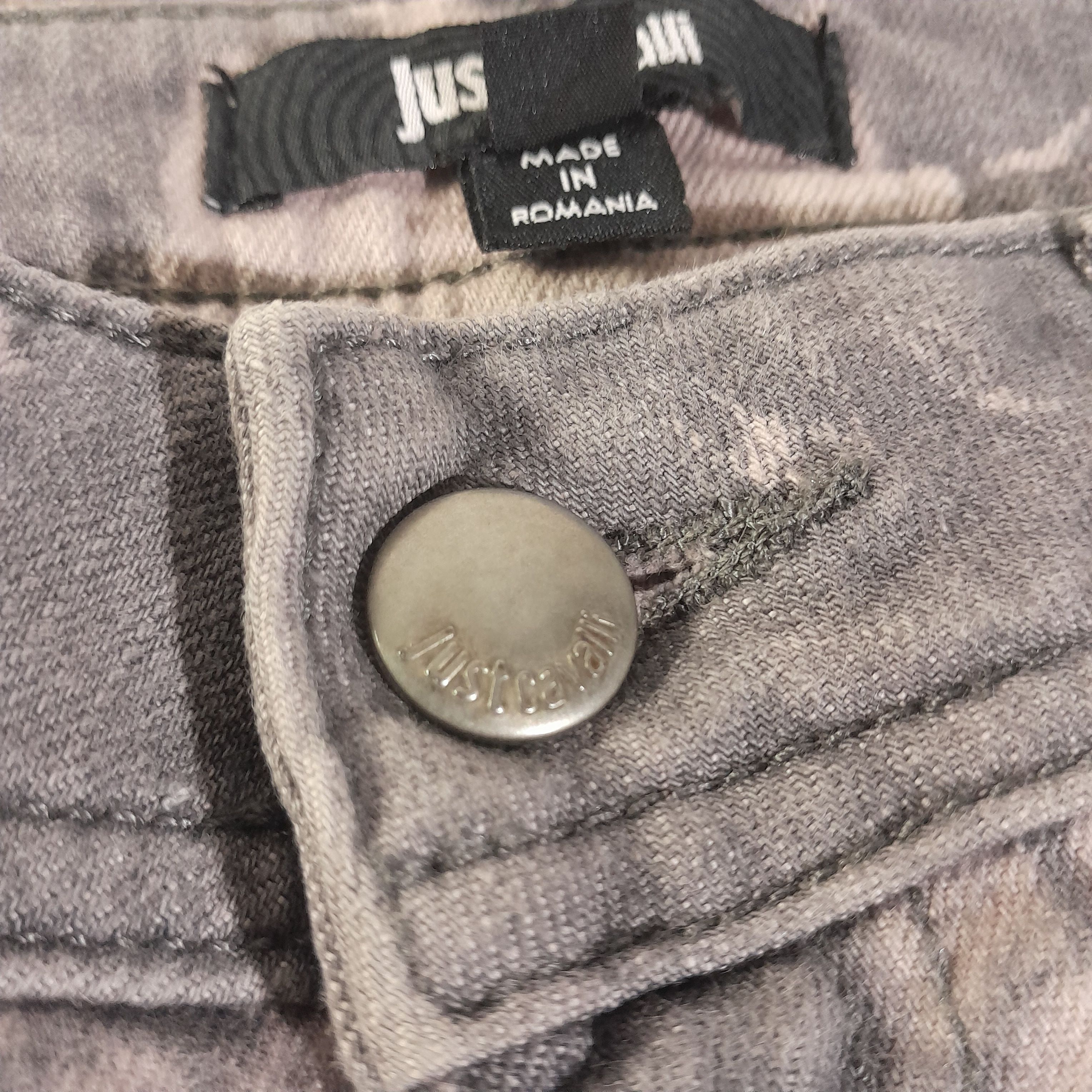 Just Cavalli 2000s Just Cavalli Printed Sky Pants Size 30" Size 30" / US 8 / IT 44 - 7 Thumbnail