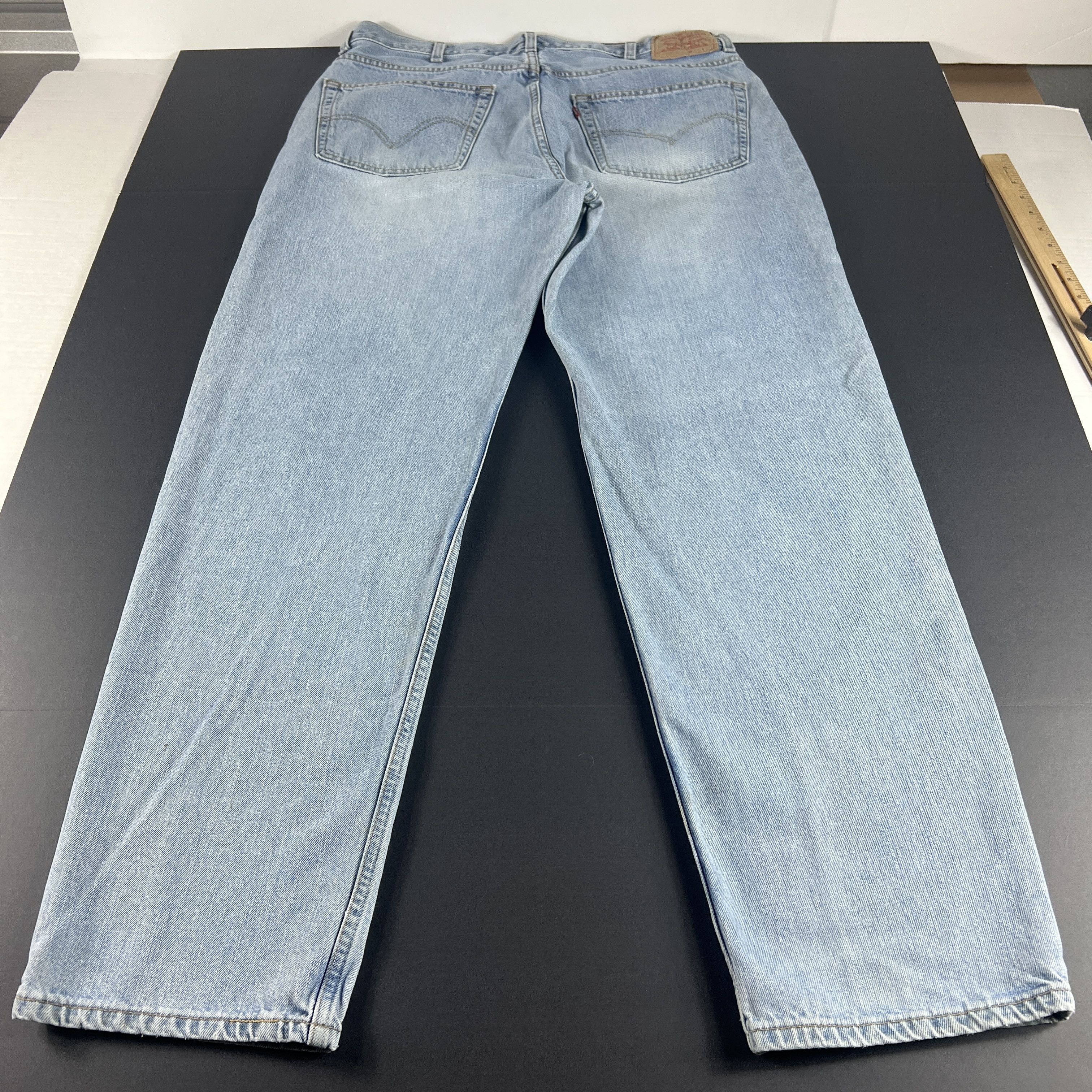Levi's × Vintage Y2K Levi's Jean 550 Relaxed Straight Light Blue Cotton Denim Size US 37 - 13 Thumbnail