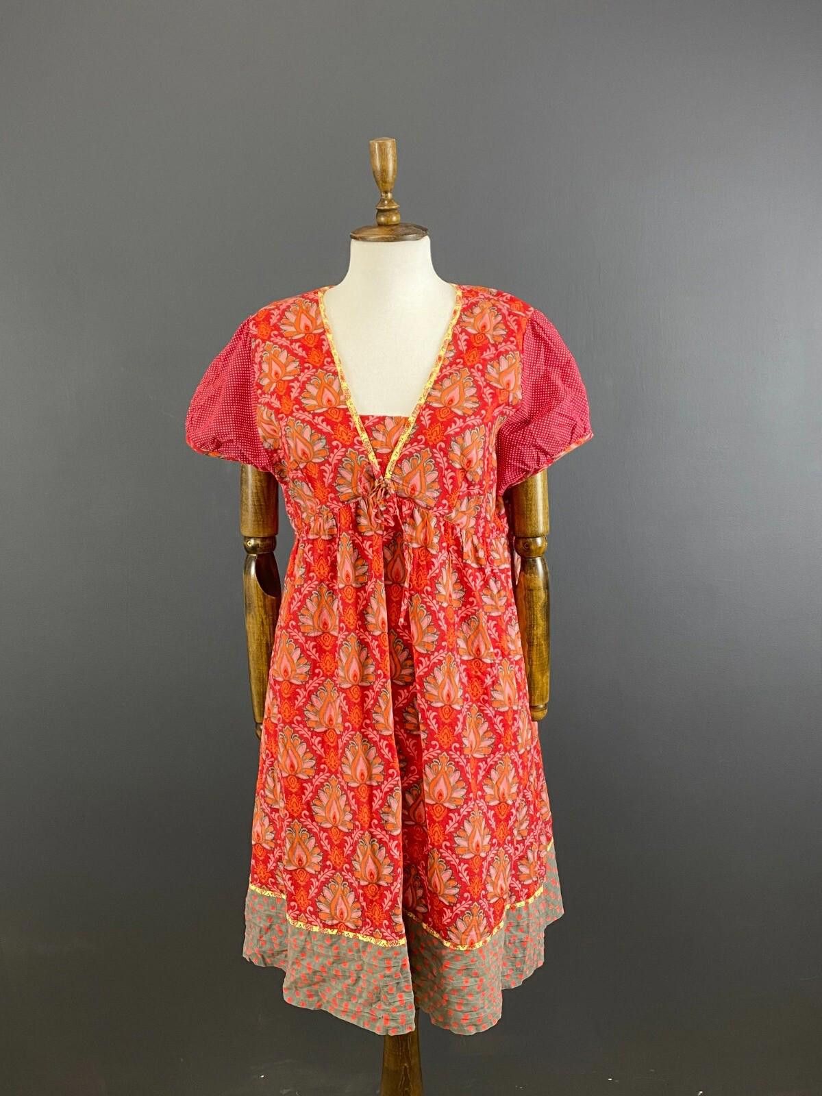 Designer Deerberg by Oska Red Floral Blouson Midi Dress Size M Size M / US 6-8 / IT 42-44 - 1 Thumbnail
